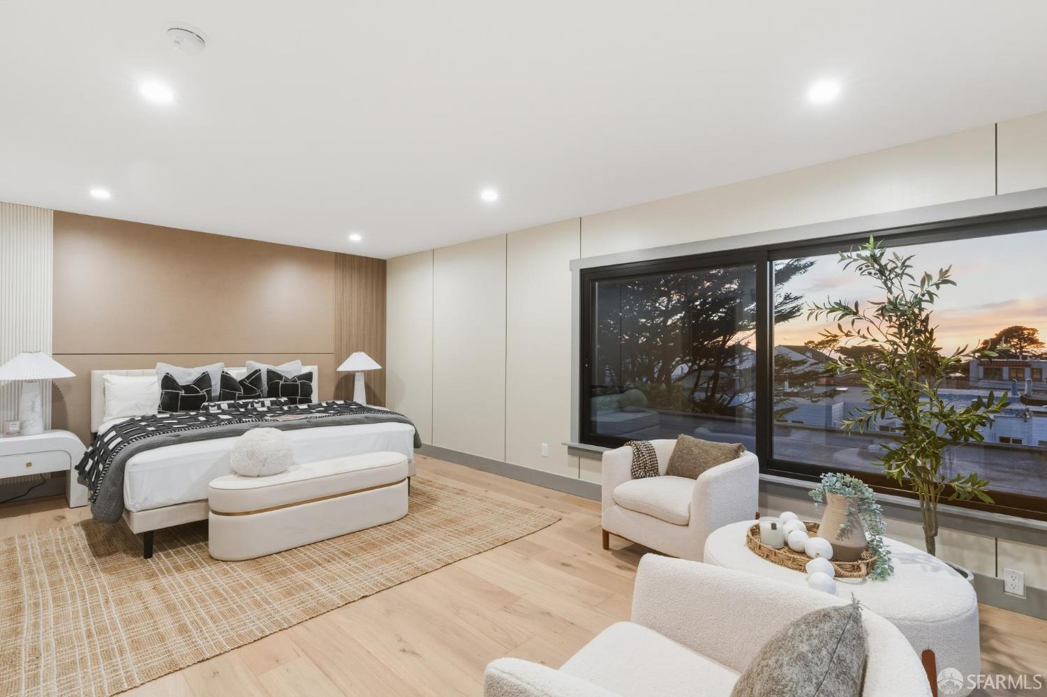 Detail Gallery Image 29 of 84 For 1371 34th Ave, San Francisco,  CA 94122 - 4 Beds | 4 Baths