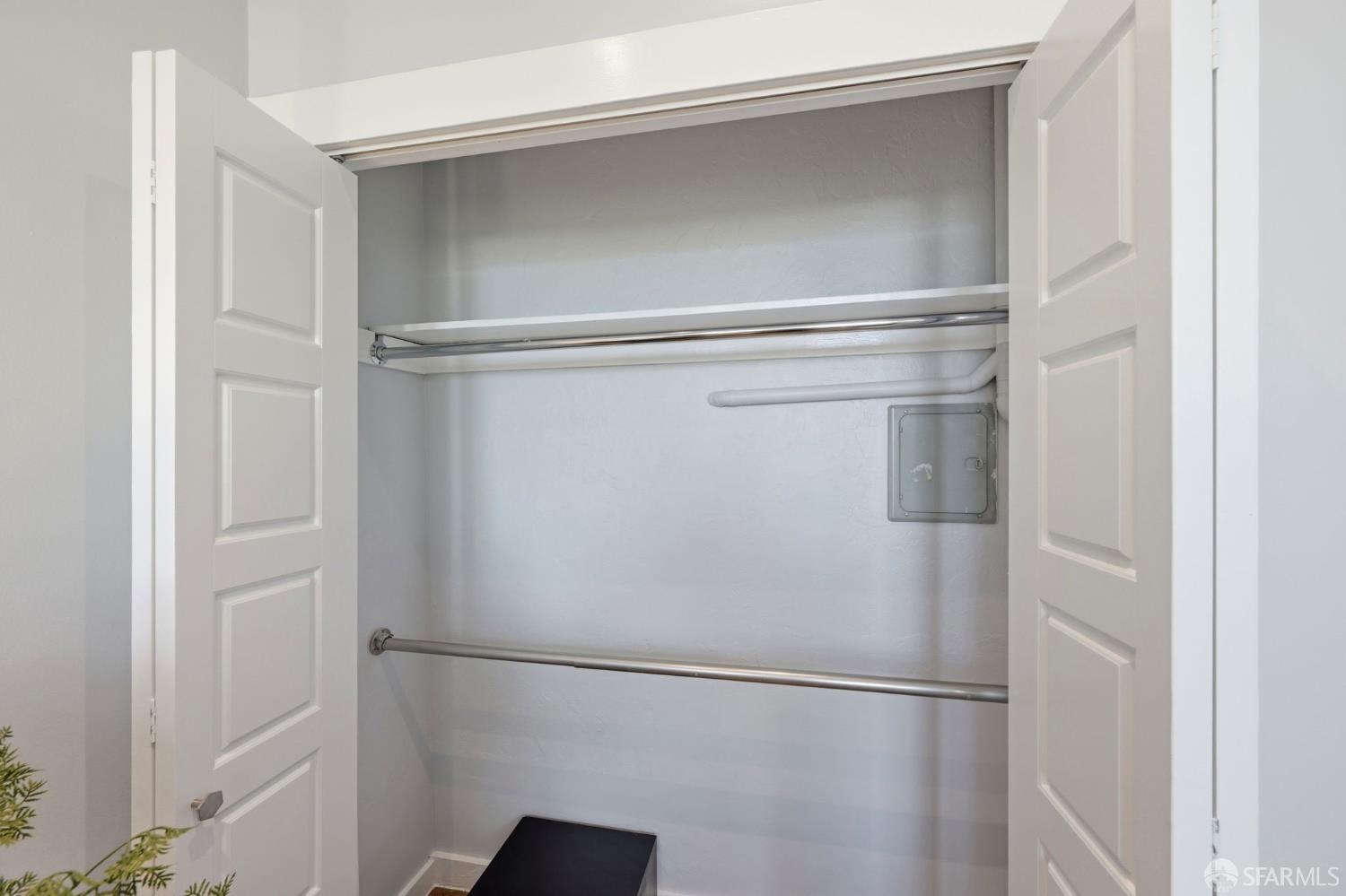 Photo #8: 426108134 Listing: Photo #8