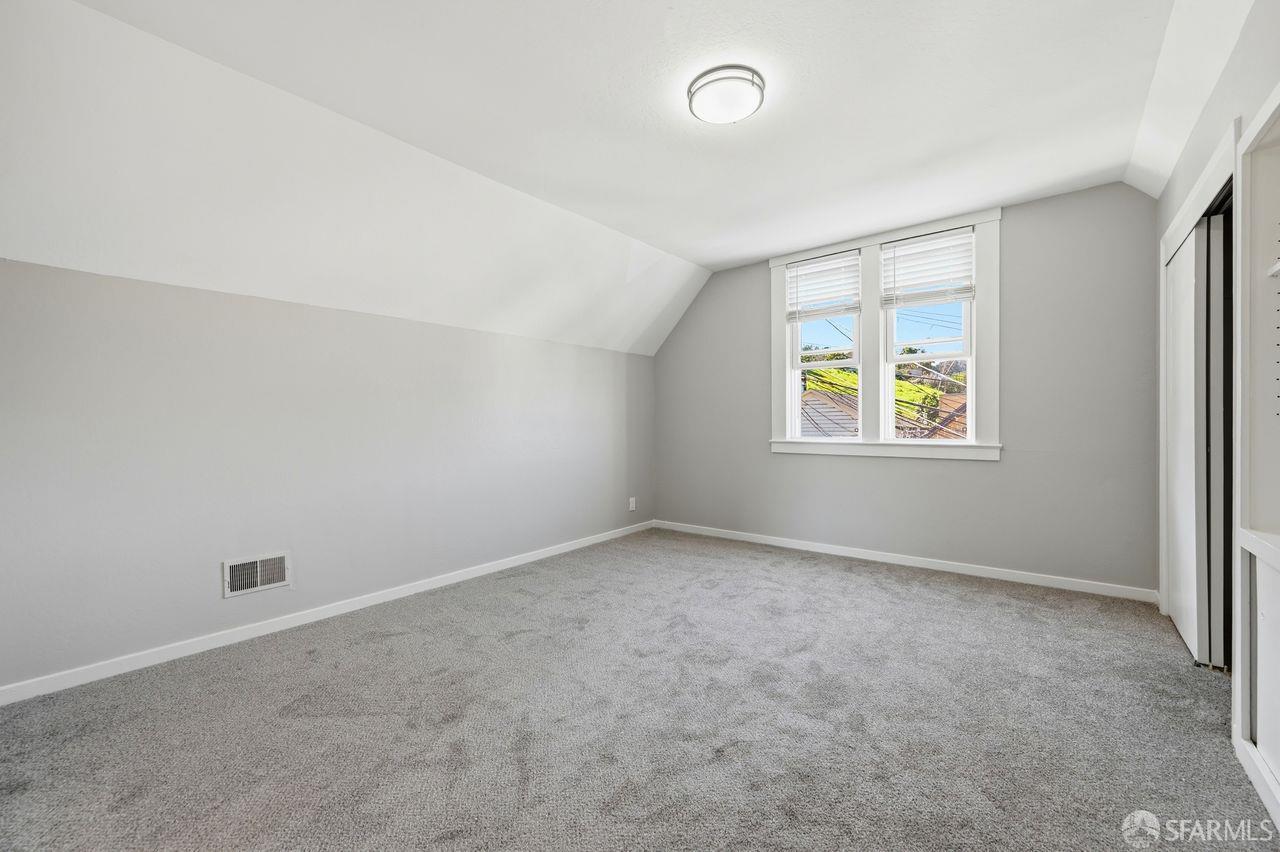 Detail Gallery Image 26 of 49 For 1529 Hampshire St, San Francisco,  CA 94110 - 3 Beds | 1/1 Baths