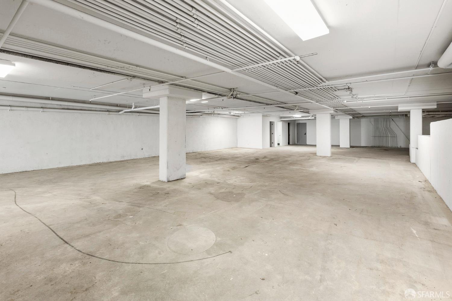 Detail Gallery Image 6 of 12 For 566 S Van Ness Ave Comm1,  San Francisco,  CA 94110 - – Beds | – Baths