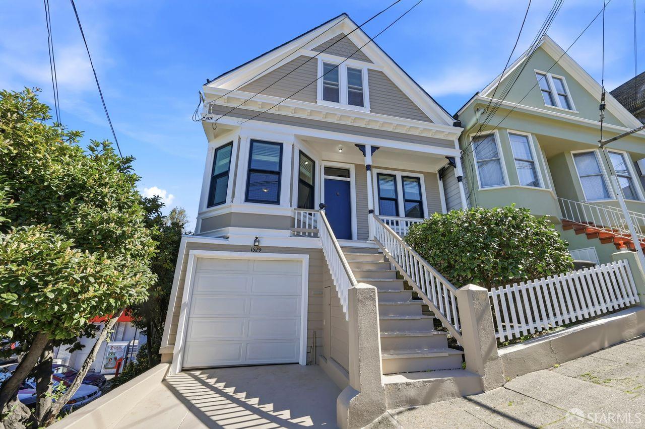 Detail Gallery Image 2 of 49 For 1529 Hampshire St, San Francisco,  CA 94110 - 3 Beds | 1/1 Baths