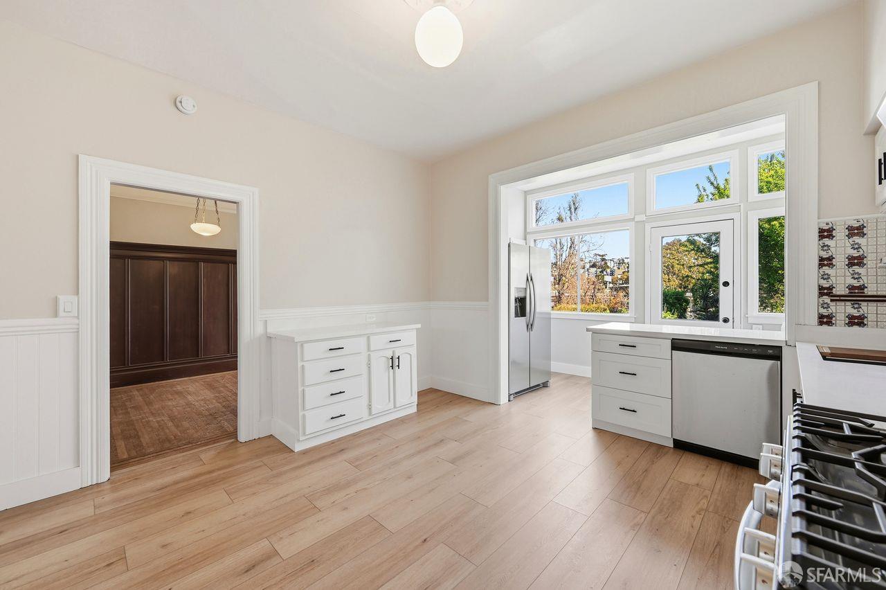 Detail Gallery Image 18 of 49 For 1529 Hampshire St, San Francisco,  CA 94110 - 3 Beds | 1/1 Baths