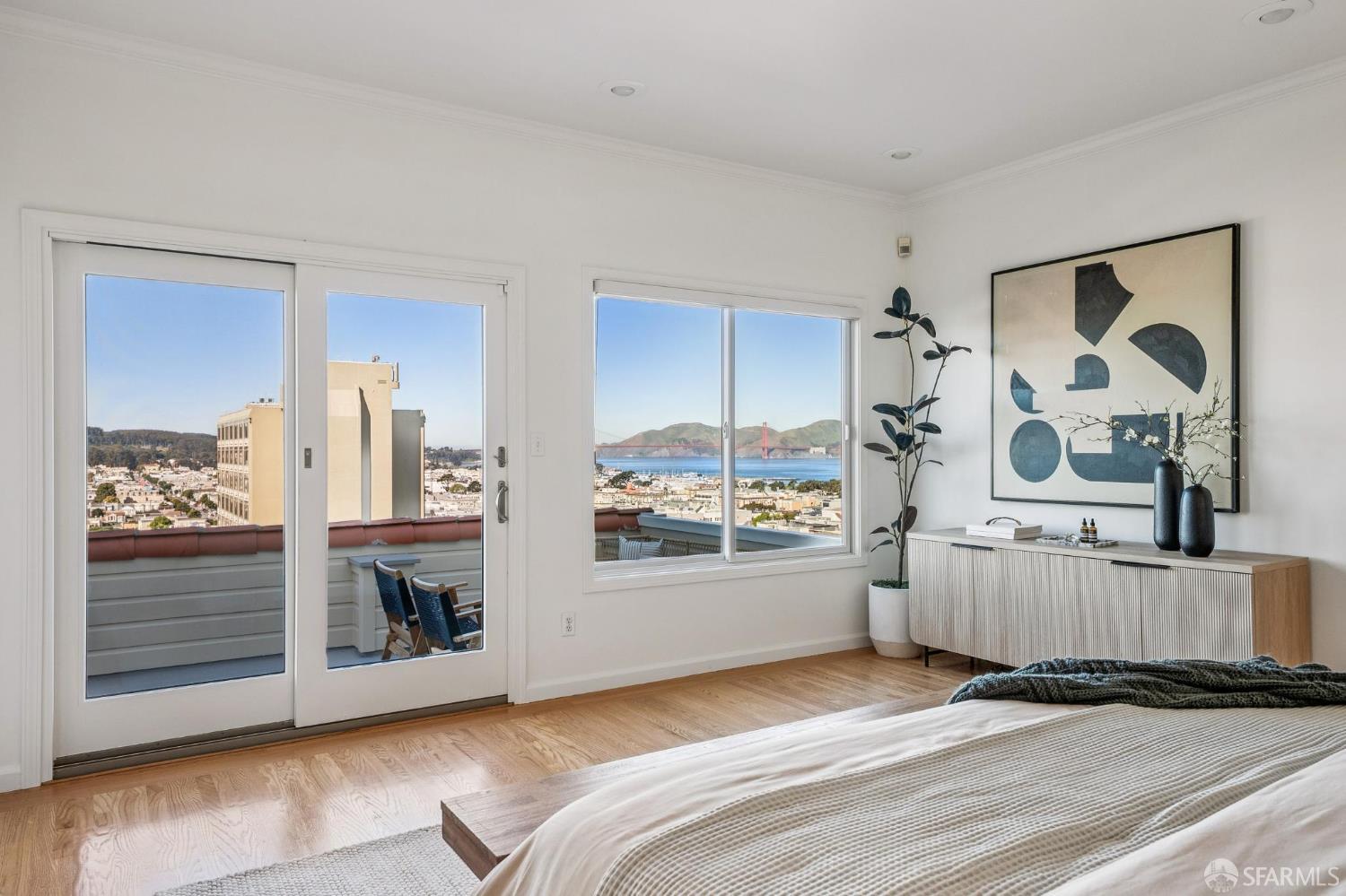 Detail Gallery Image 45 of 72 For 33 Grenard Ter, San Francisco,  CA 94109 - 3 Beds | 2/1 Baths