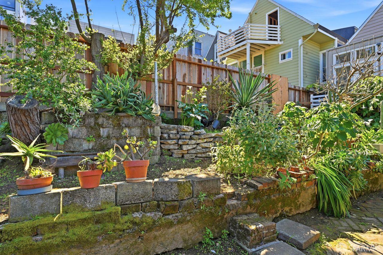 Detail Gallery Image 45 of 49 For 1529 Hampshire St, San Francisco,  CA 94110 - 3 Beds | 1/1 Baths