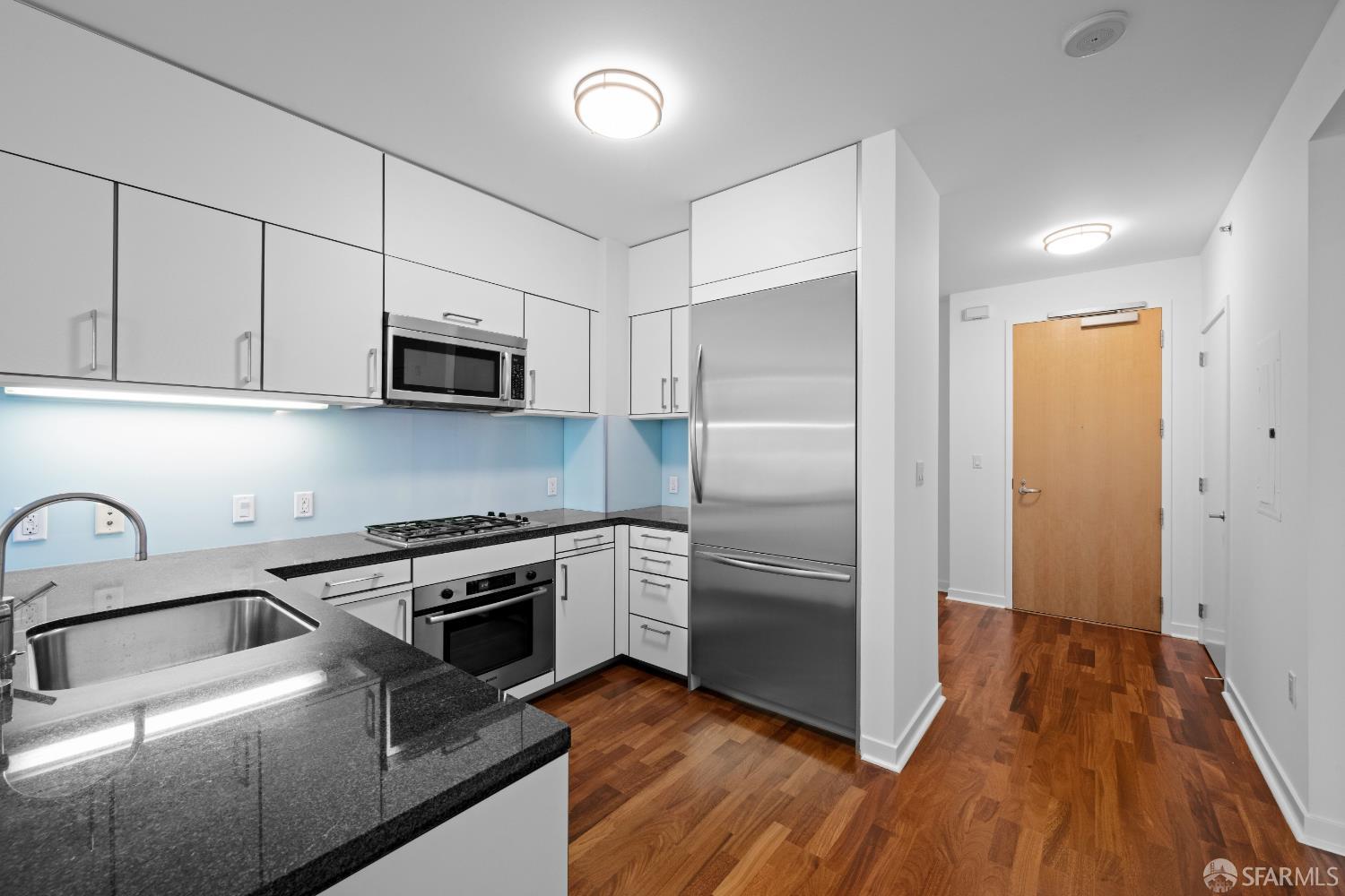 Detail Gallery Image 10 of 30 For 318 Spear St 4k,  San Francisco,  CA 94105 - 1 Beds | 1 Baths