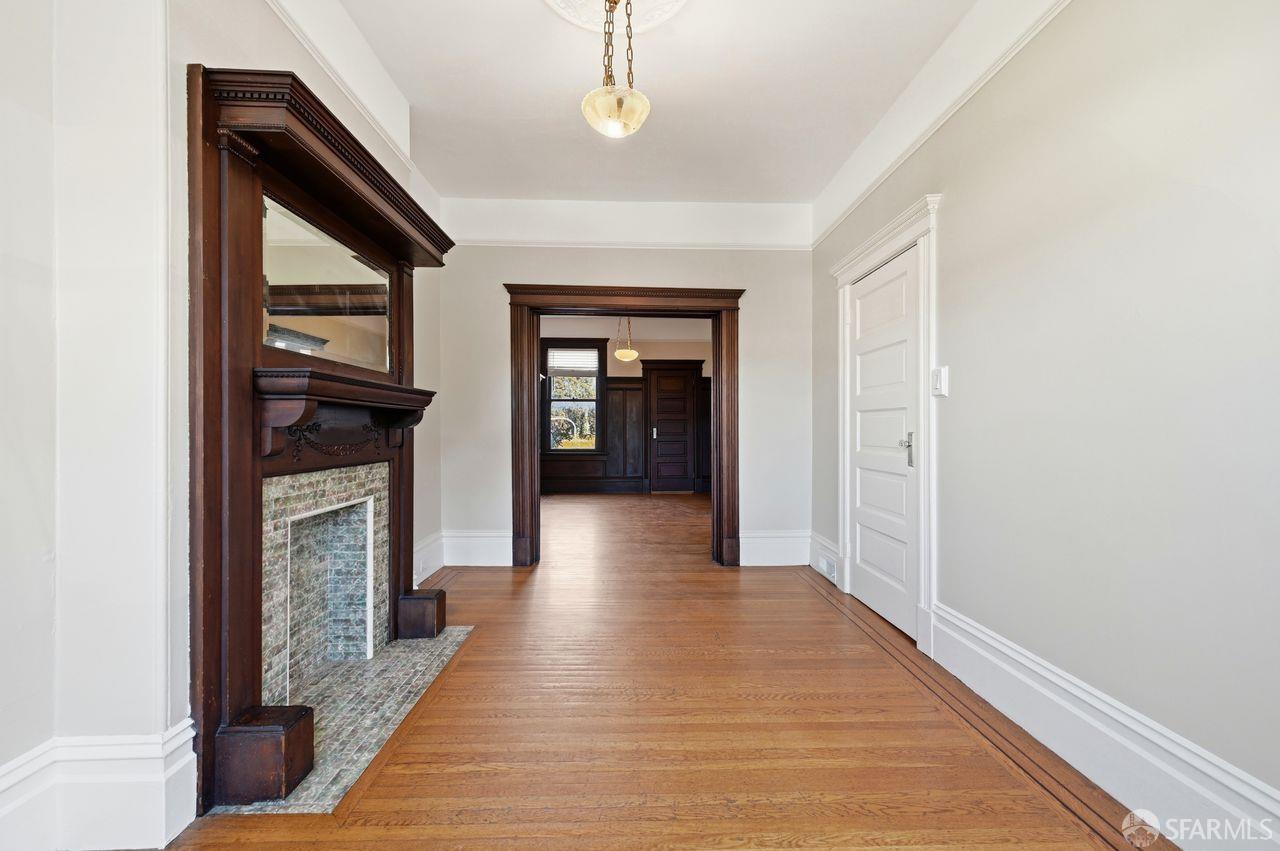 Detail Gallery Image 11 of 49 For 1529 Hampshire St, San Francisco,  CA 94110 - 3 Beds | 1/1 Baths