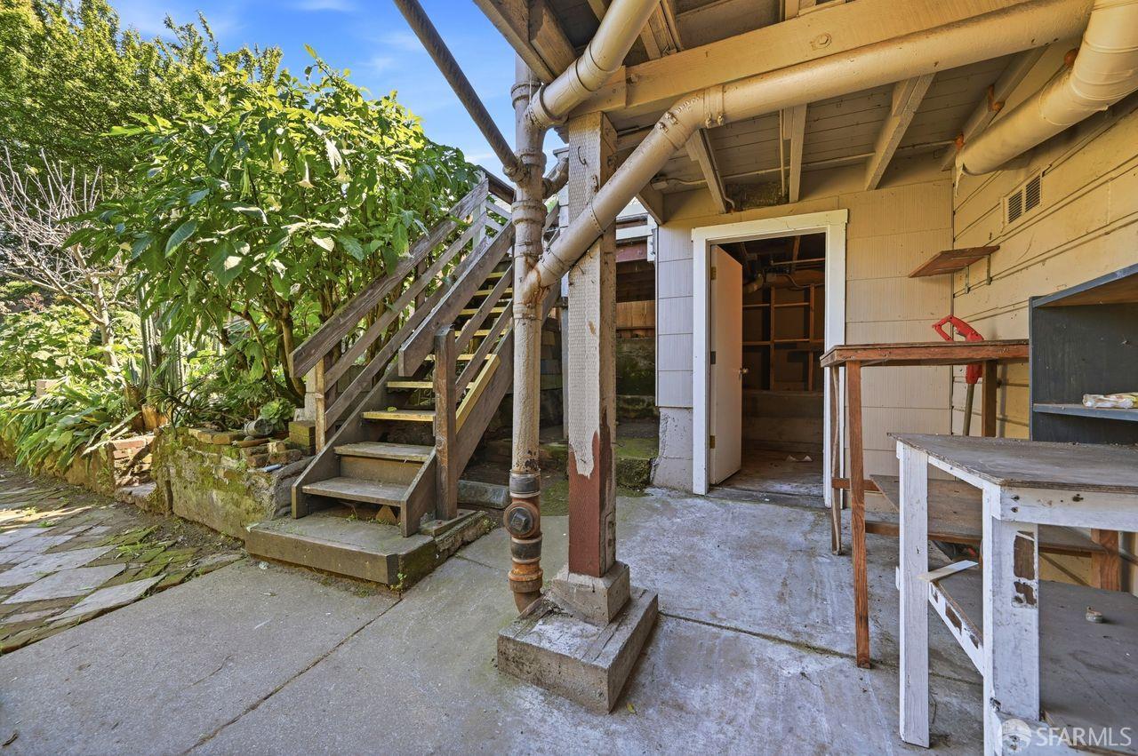 Detail Gallery Image 39 of 49 For 1529 Hampshire St, San Francisco,  CA 94110 - 3 Beds | 1/1 Baths