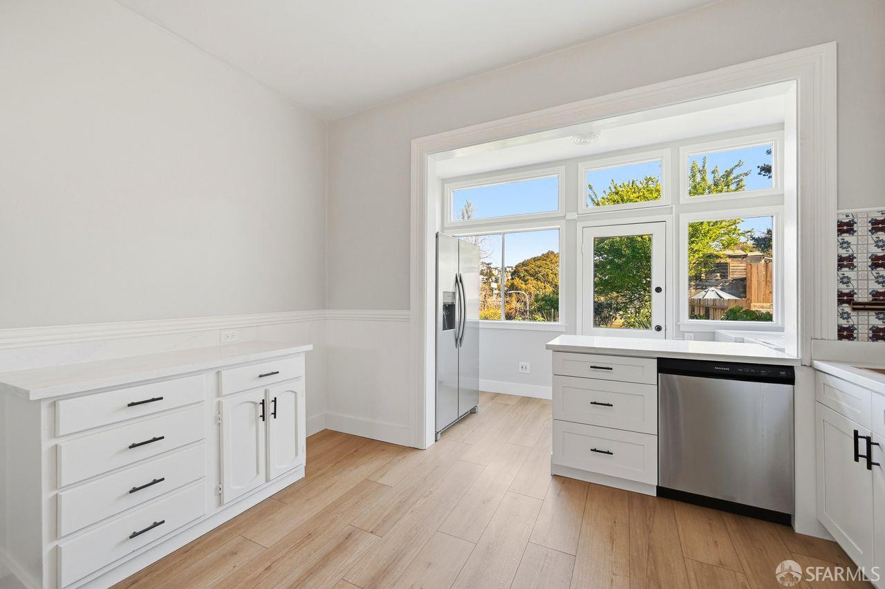 Detail Gallery Image 20 of 49 For 1529 Hampshire St, San Francisco,  CA 94110 - 3 Beds | 1/1 Baths