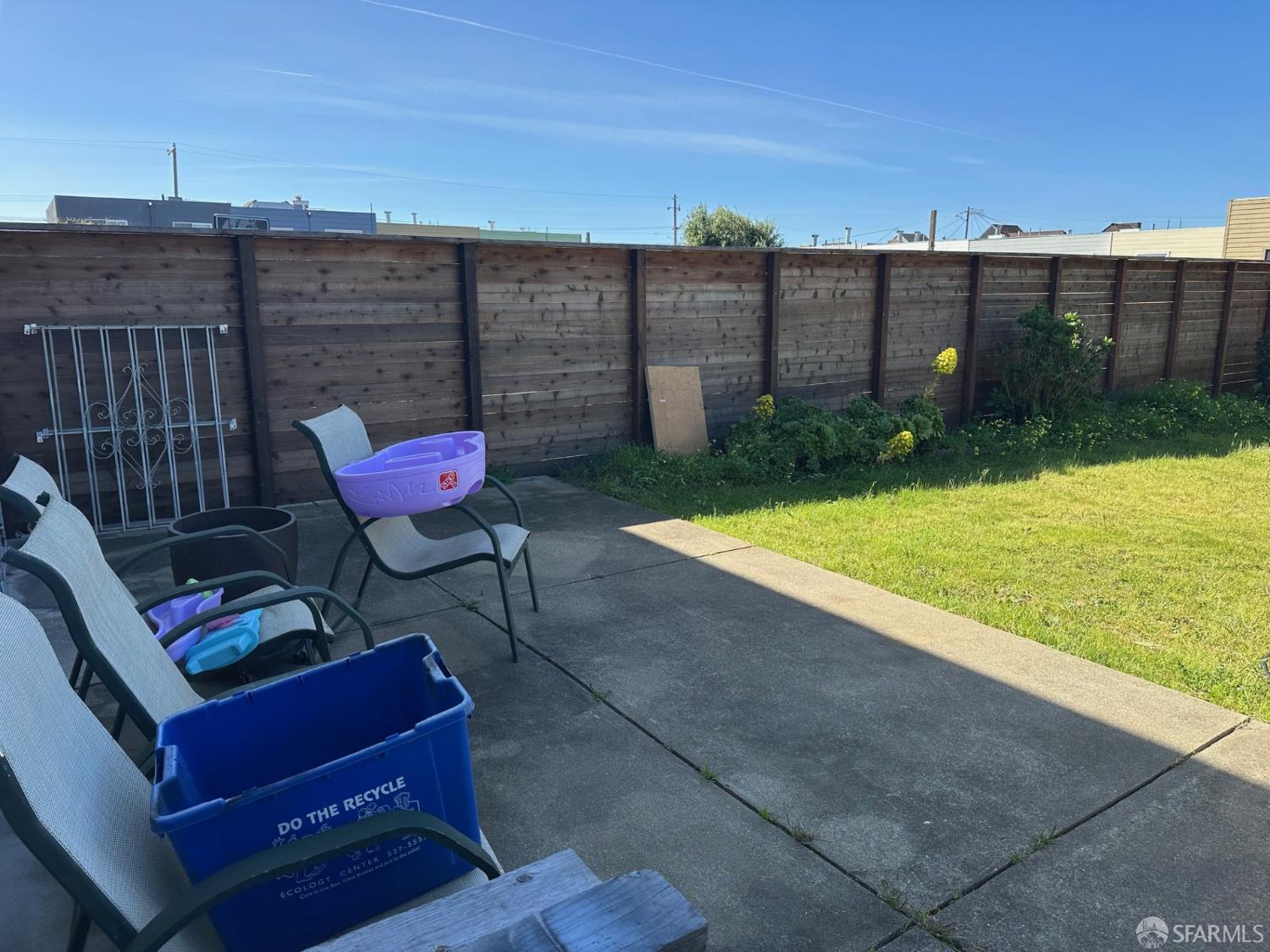 Detail Gallery Image 6 of 8 For 2063 42nd Ave, San Francisco,  CA 94116 - 4 Beds | 2/1 Baths