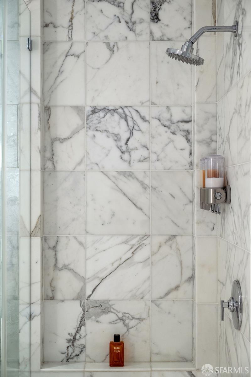 Photo #25: 426112313 Listing: Photo #25