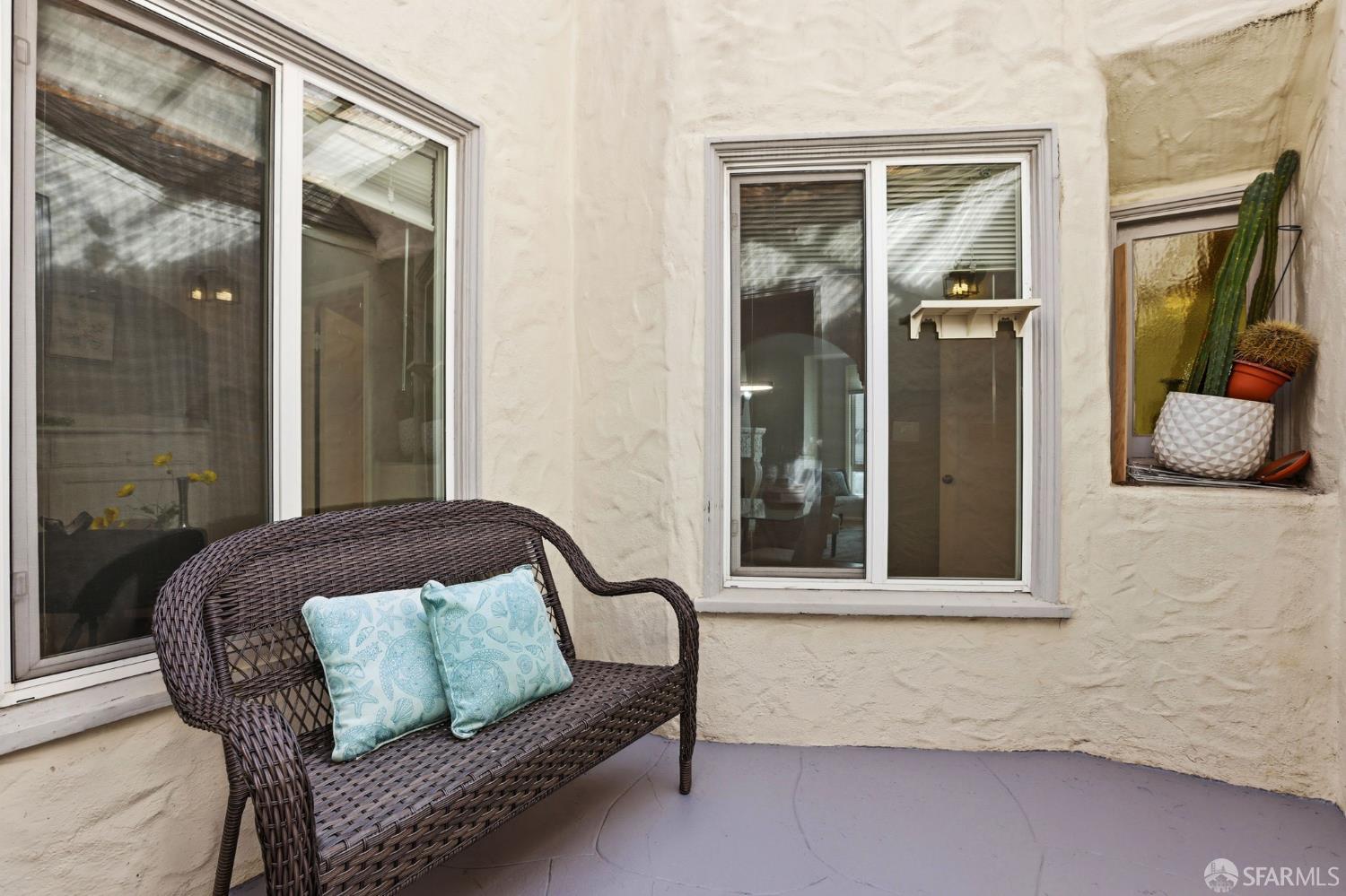 Detail Gallery Image 34 of 38 For 1826 Judah St, San Francisco,  CA 94122 - 2 Beds | 1 Baths