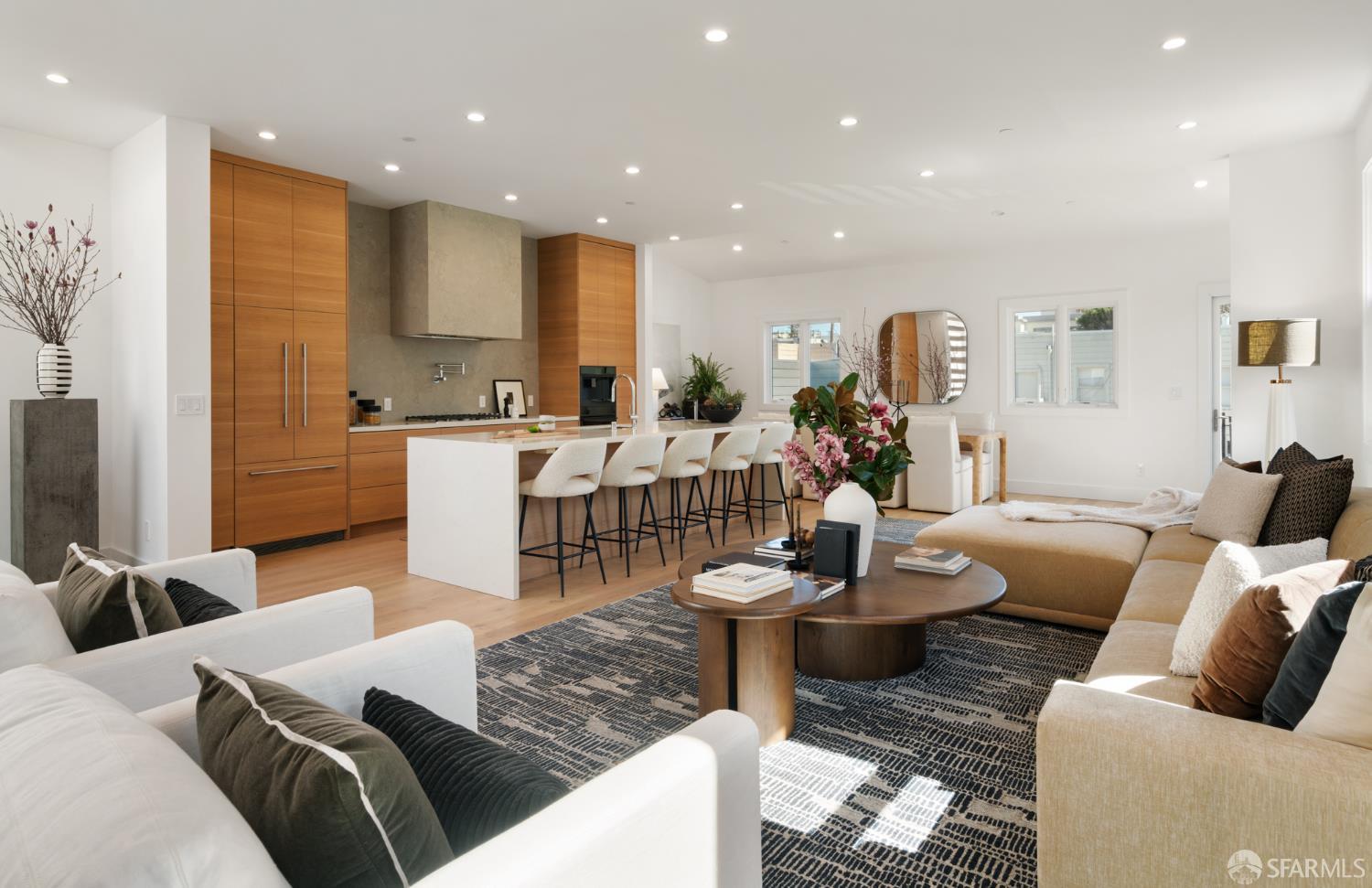 Detail Gallery Image 4 of 39 For 25 Brompton Ave, San Francisco,  CA 94131 - 4 Beds | 4/1 Baths