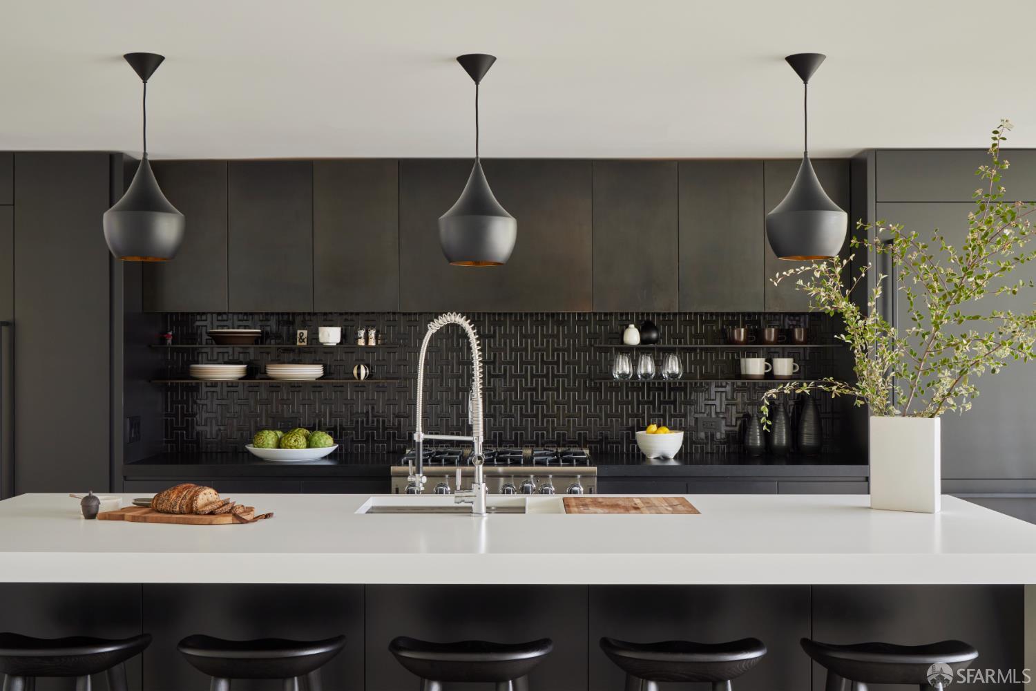 Detail Gallery Image 11 of 32 For 169 Amber Dr, San Francisco,  CA 94131 - 4 Beds | 3/1 Baths