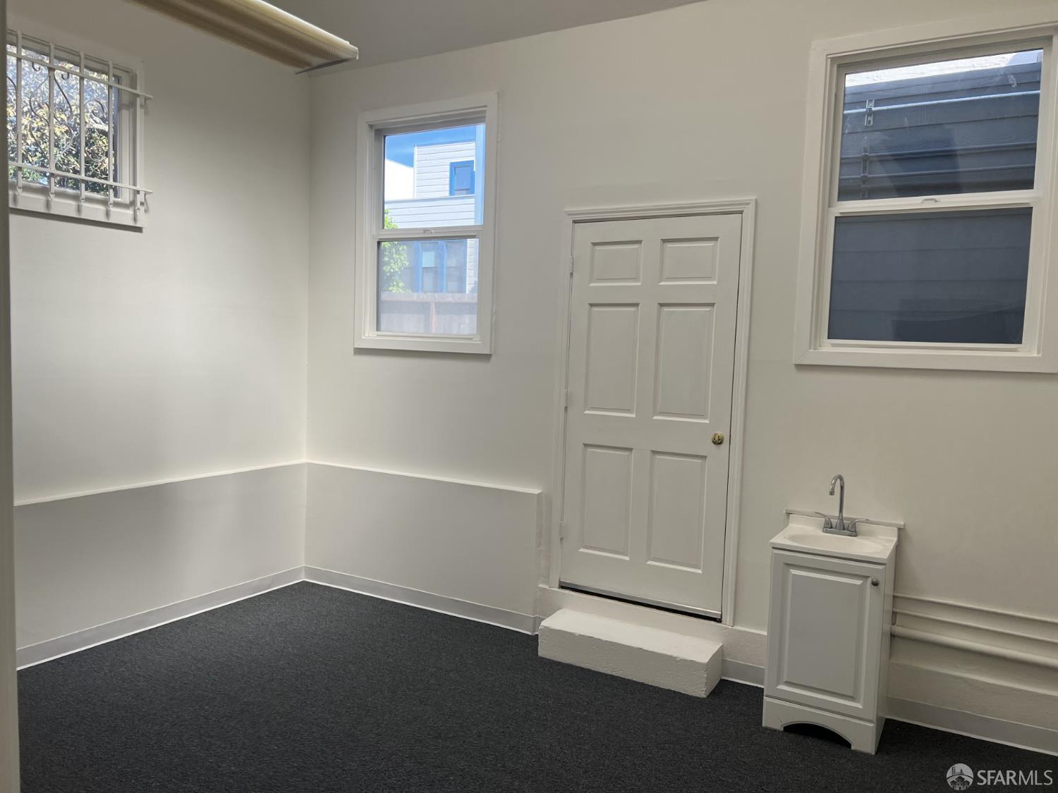 Detail Gallery Image 8 of 11 For 5842 Geary Blvd, San Francisco,  CA 94123 - – Beds | – Baths