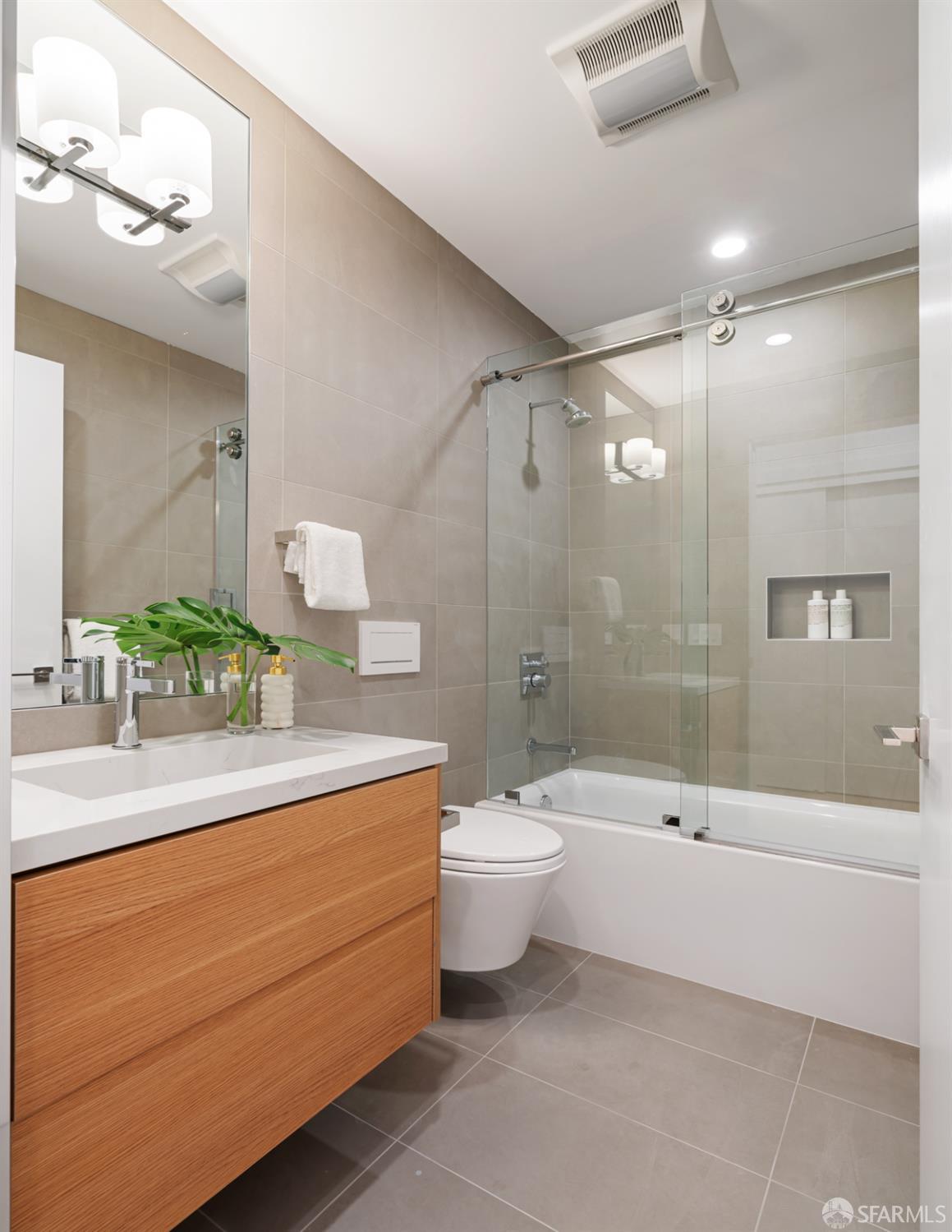 Detail Gallery Image 29 of 39 For 25 Brompton Ave, San Francisco,  CA 94131 - 4 Beds | 4/1 Baths