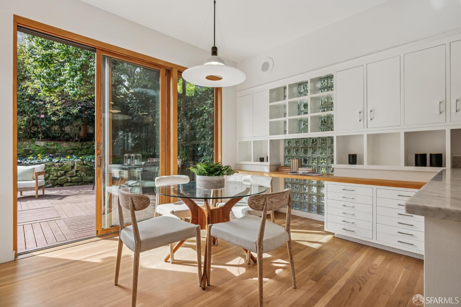 Detail Gallery Image 23 of 62 For 29 West Clay St, San Francisco,  CA 94121 - 5 Beds | 3/1 Baths