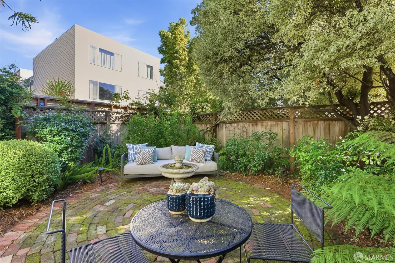 Detail Gallery Image 29 of 36 For 1375 Sanchez St, San Francisco,  CA 94131 - 3 Beds | 2 Baths