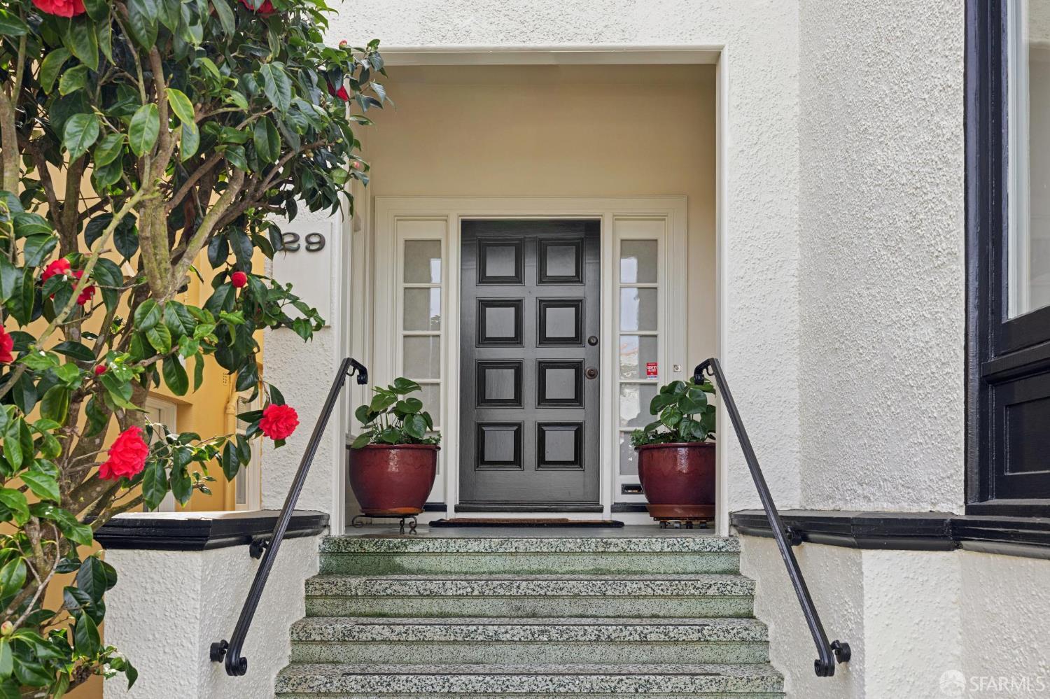 Detail Gallery Image 4 of 62 For 29 West Clay St, San Francisco,  CA 94121 - 5 Beds | 3/1 Baths