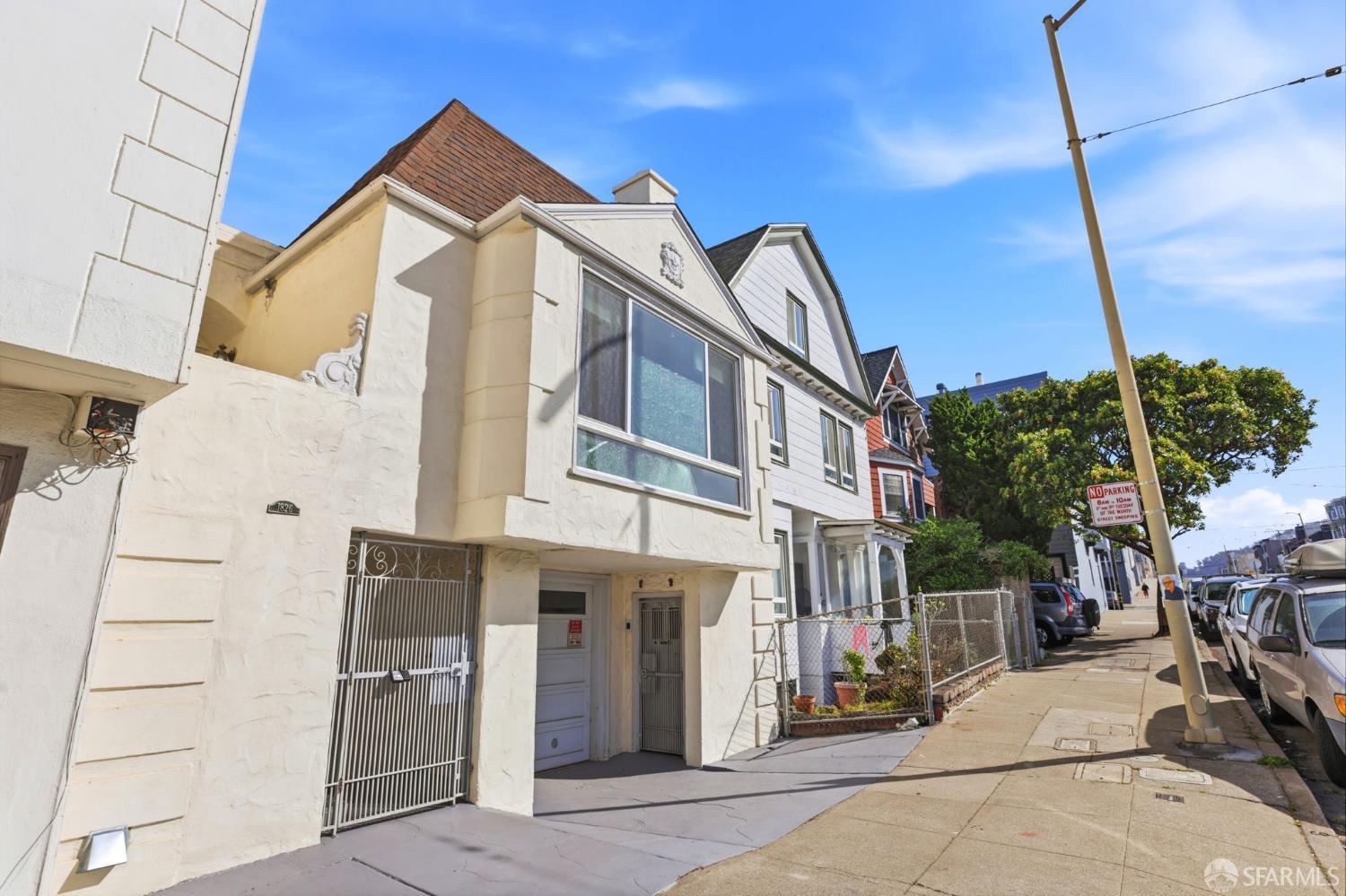 Detail Gallery Image 3 of 38 For 1826 Judah St, San Francisco,  CA 94122 - 2 Beds | 1 Baths