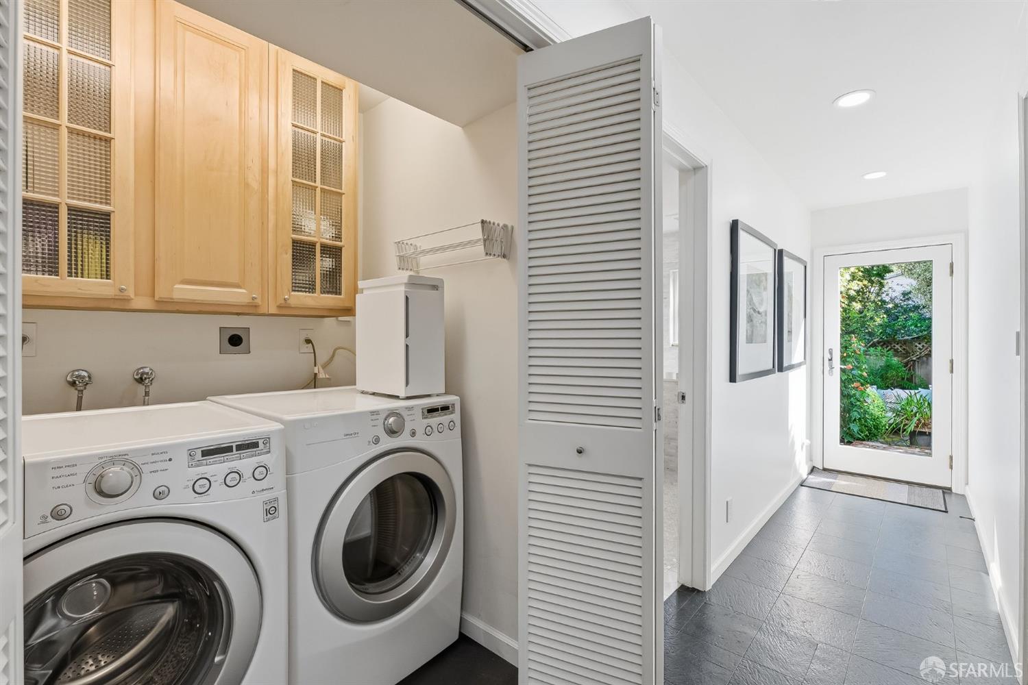 Detail Gallery Image 33 of 36 For 1375 Sanchez St, San Francisco,  CA 94131 - 3 Beds | 2 Baths