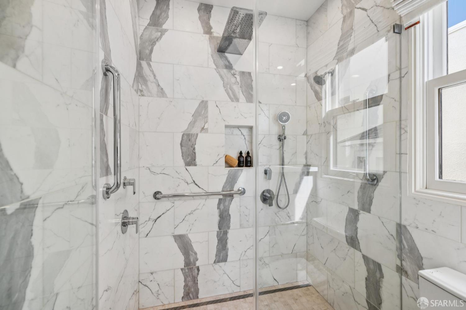 Detail Gallery Image 36 of 62 For 29 West Clay St, San Francisco,  CA 94121 - 5 Beds | 3/1 Baths