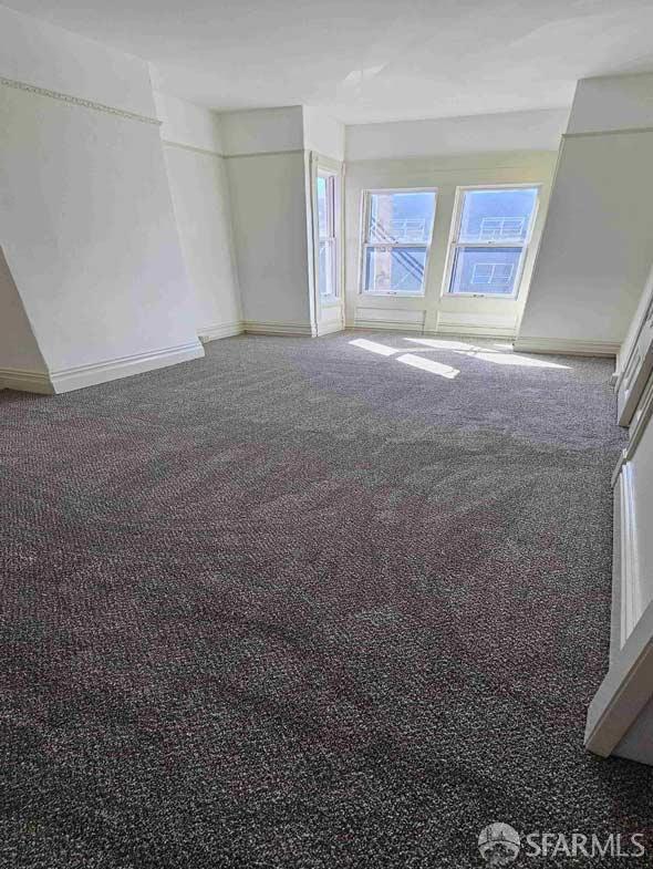 Detail Gallery Image 7 of 10 For 327 Noe St, San Francisco,  CA 94114 - – Beds | – Baths