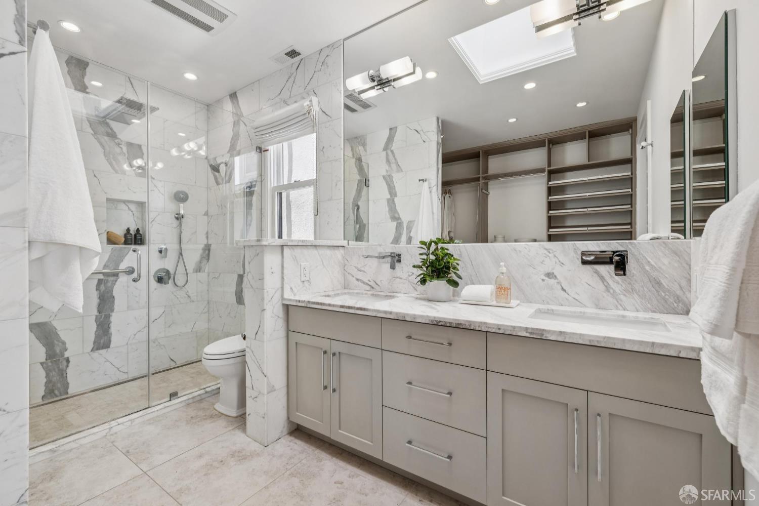 Detail Gallery Image 35 of 62 For 29 West Clay St, San Francisco,  CA 94121 - 5 Beds | 3/1 Baths