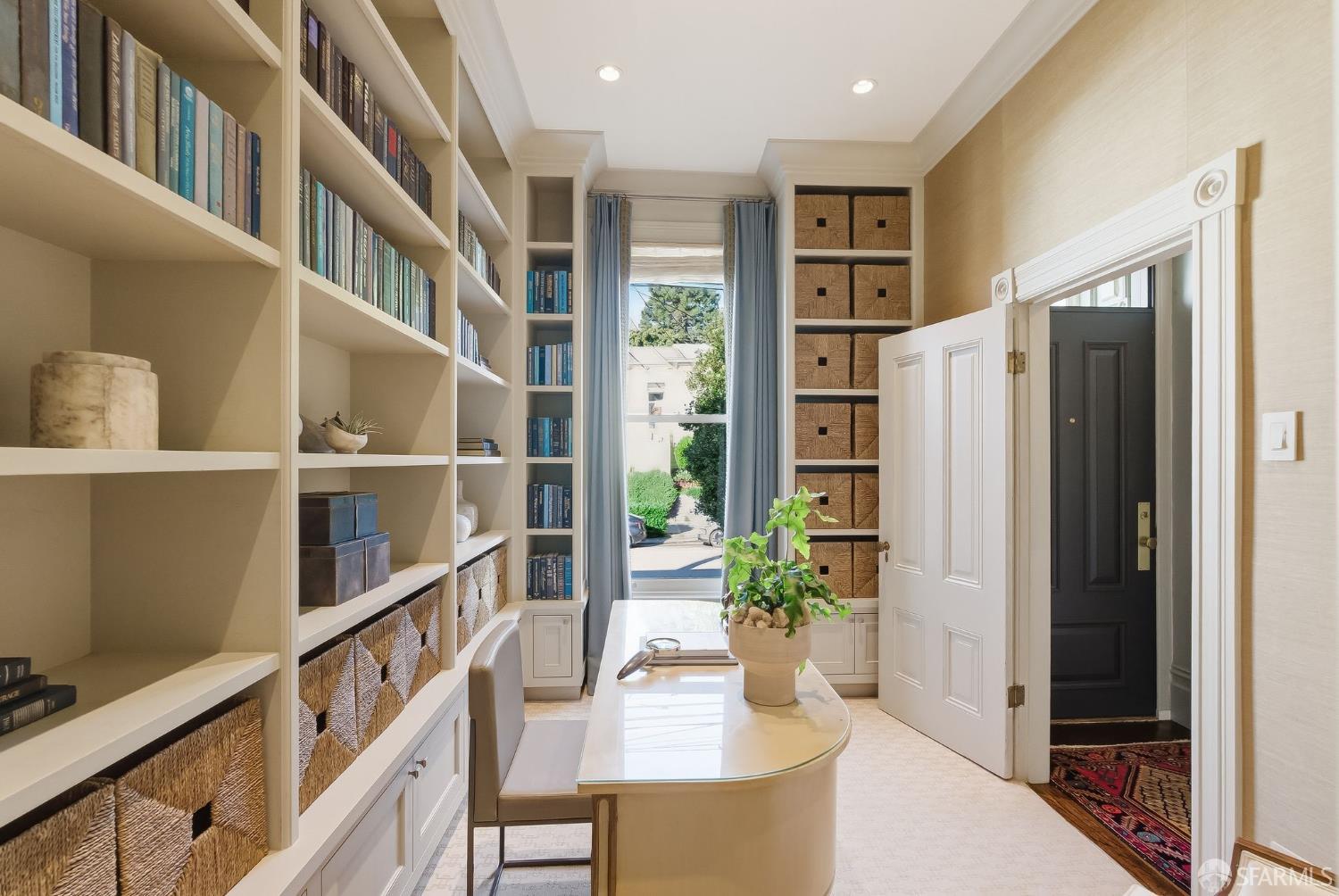 Detail Gallery Image 14 of 36 For 1375 Sanchez St, San Francisco,  CA 94131 - 3 Beds | 2 Baths