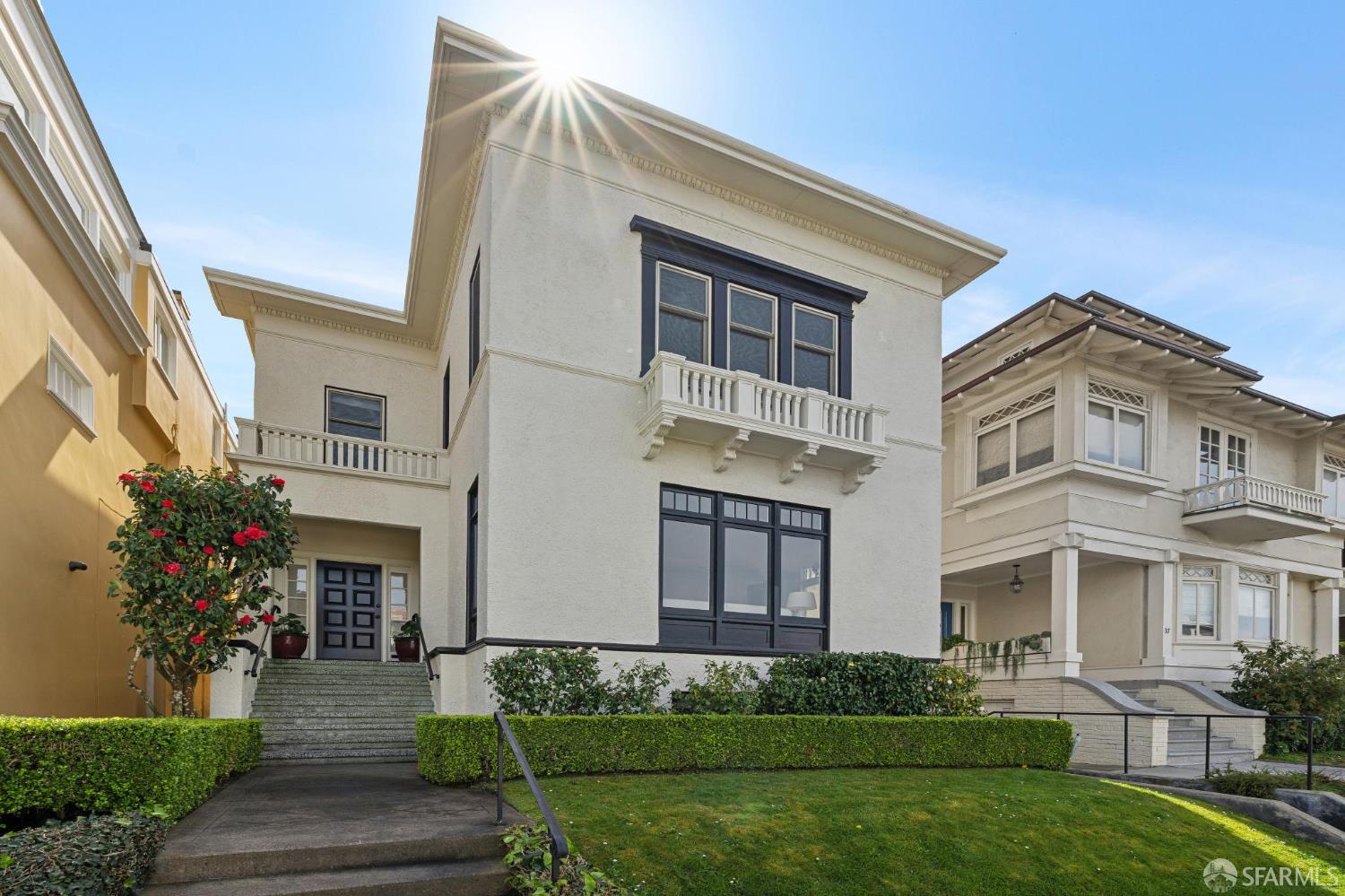 Detail Gallery Image 3 of 62 For 29 West Clay St, San Francisco,  CA 94121 - 5 Beds | 3/1 Baths