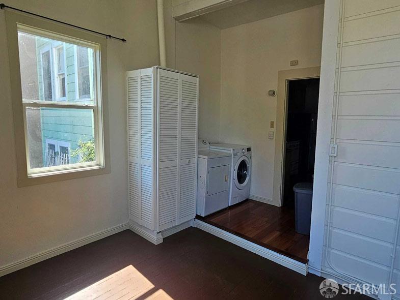Detail Gallery Image 9 of 10 For 327 Noe St, San Francisco,  CA 94114 - – Beds | – Baths