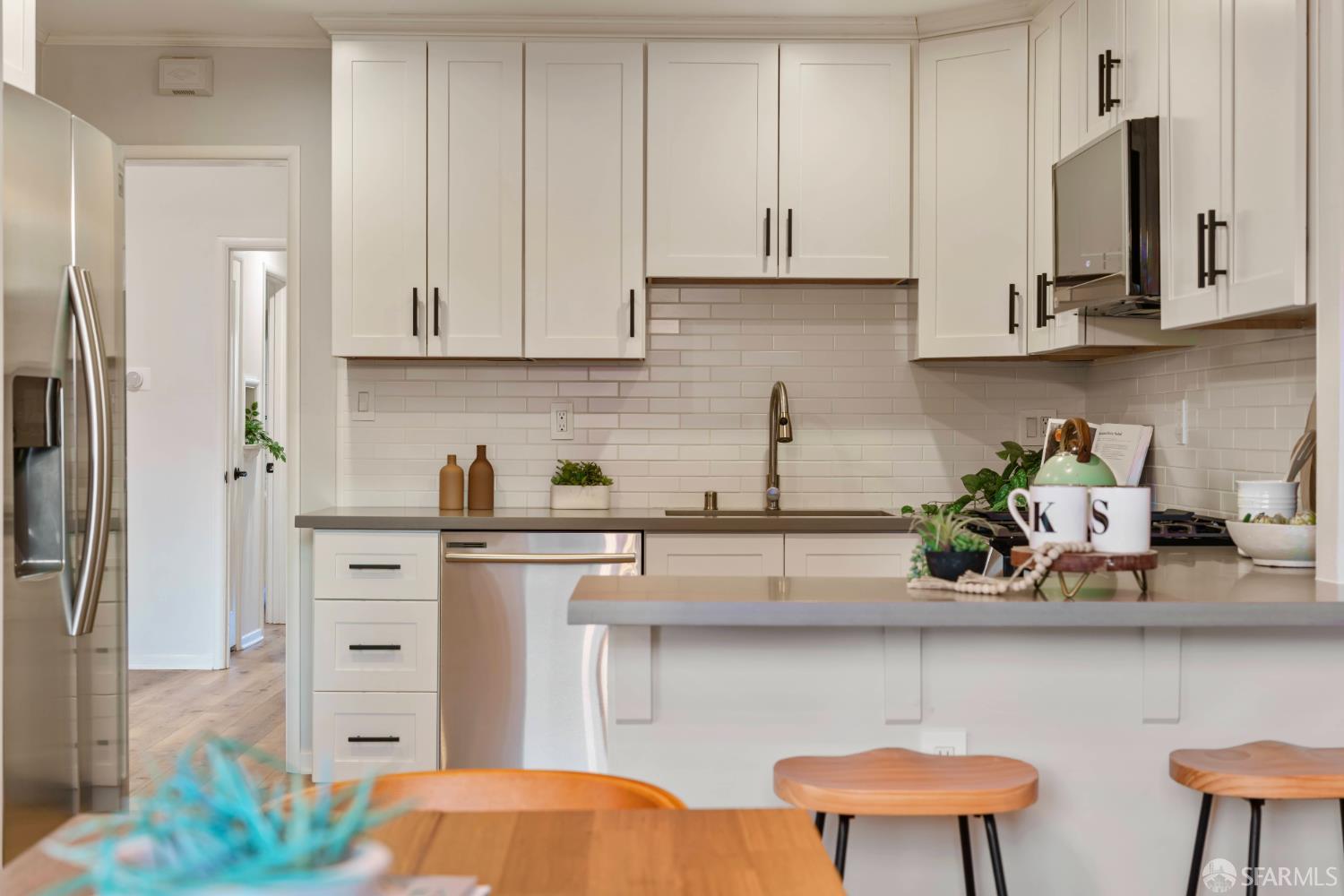 Photo #10: 426109472 Listing: Photo #10