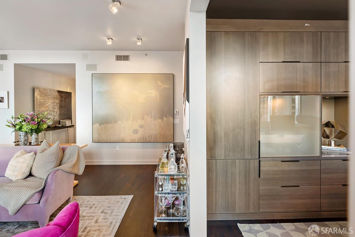 Photo #14: 426112313 Listing: Photo #14