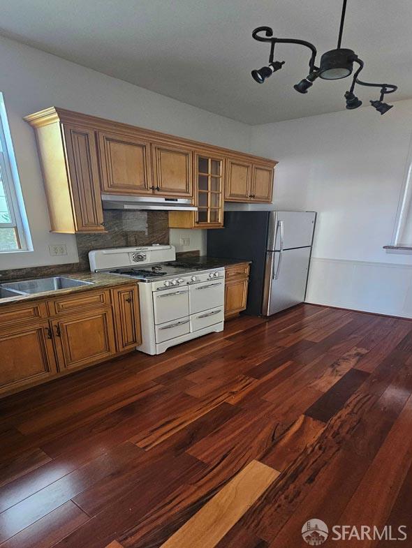 Detail Gallery Image 6 of 10 For 327 Noe St, San Francisco,  CA 94114 - – Beds | – Baths