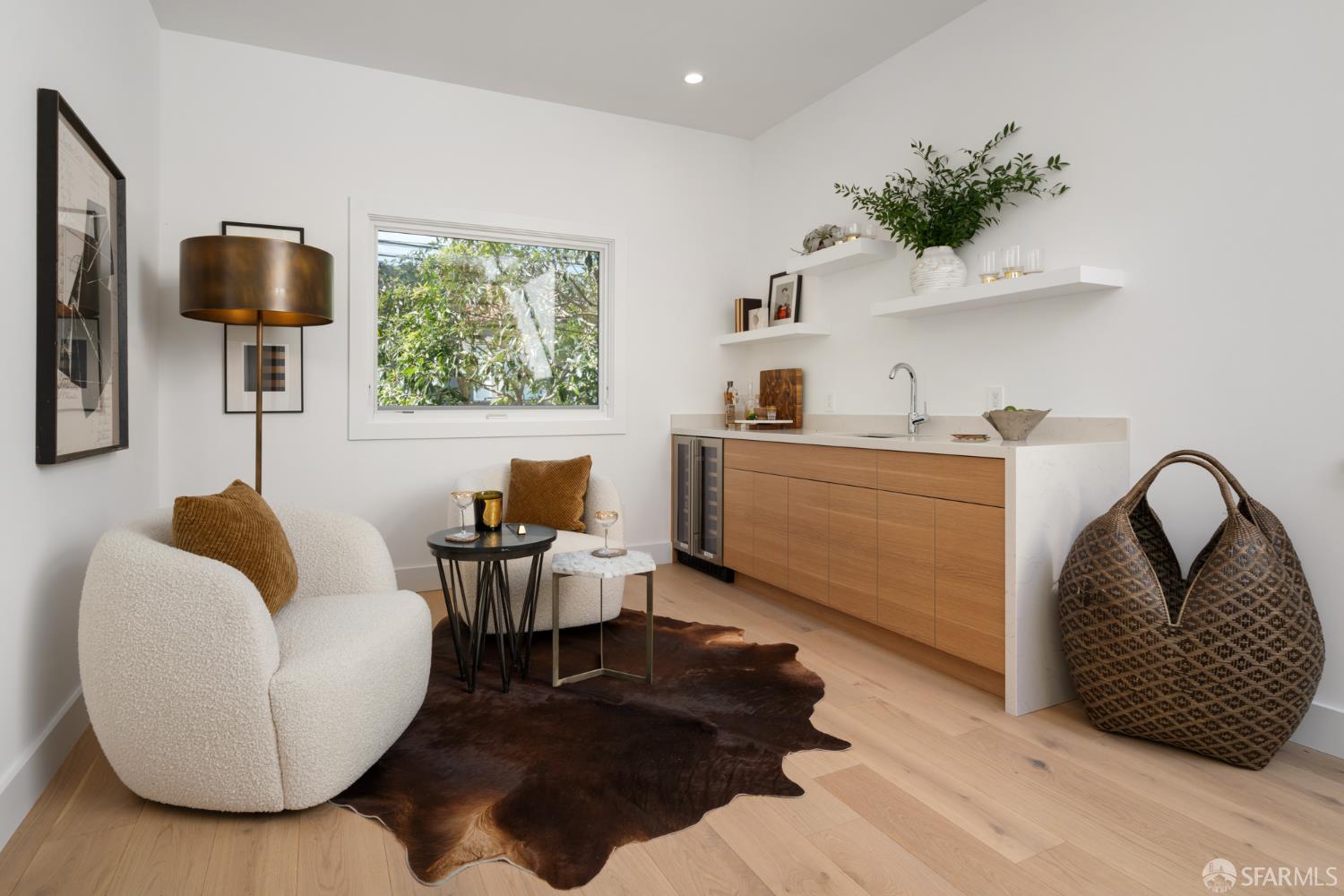 Detail Gallery Image 13 of 39 For 25 Brompton Ave, San Francisco,  CA 94131 - 4 Beds | 4/1 Baths