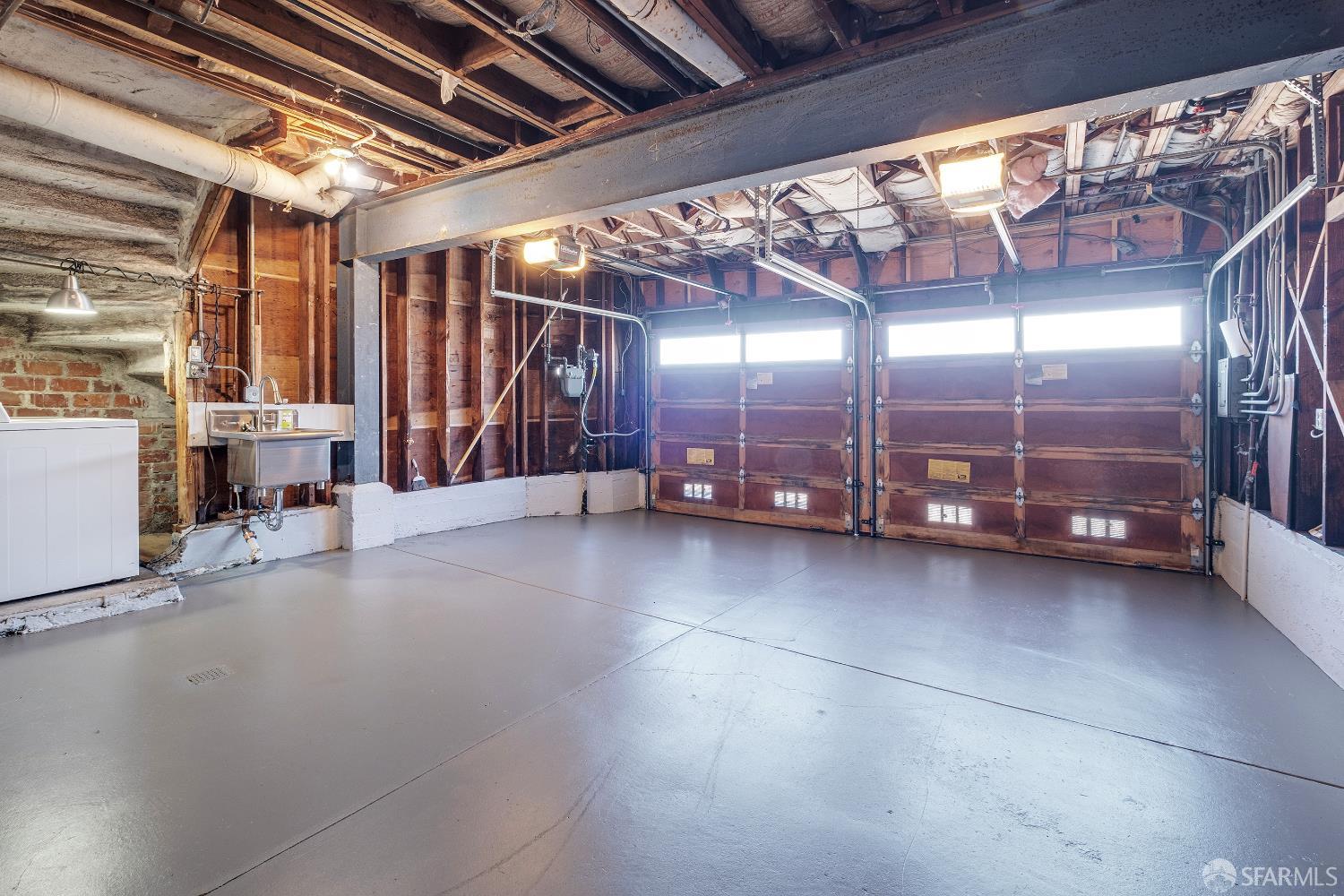 Detail Gallery Image 34 of 35 For 97 Canyon Dr, San Francisco,  CA 94112 - 4 Beds | 2/3 Baths