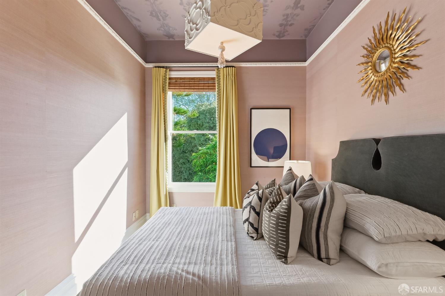 Detail Gallery Image 16 of 36 For 1375 Sanchez St, San Francisco,  CA 94131 - 3 Beds | 2 Baths