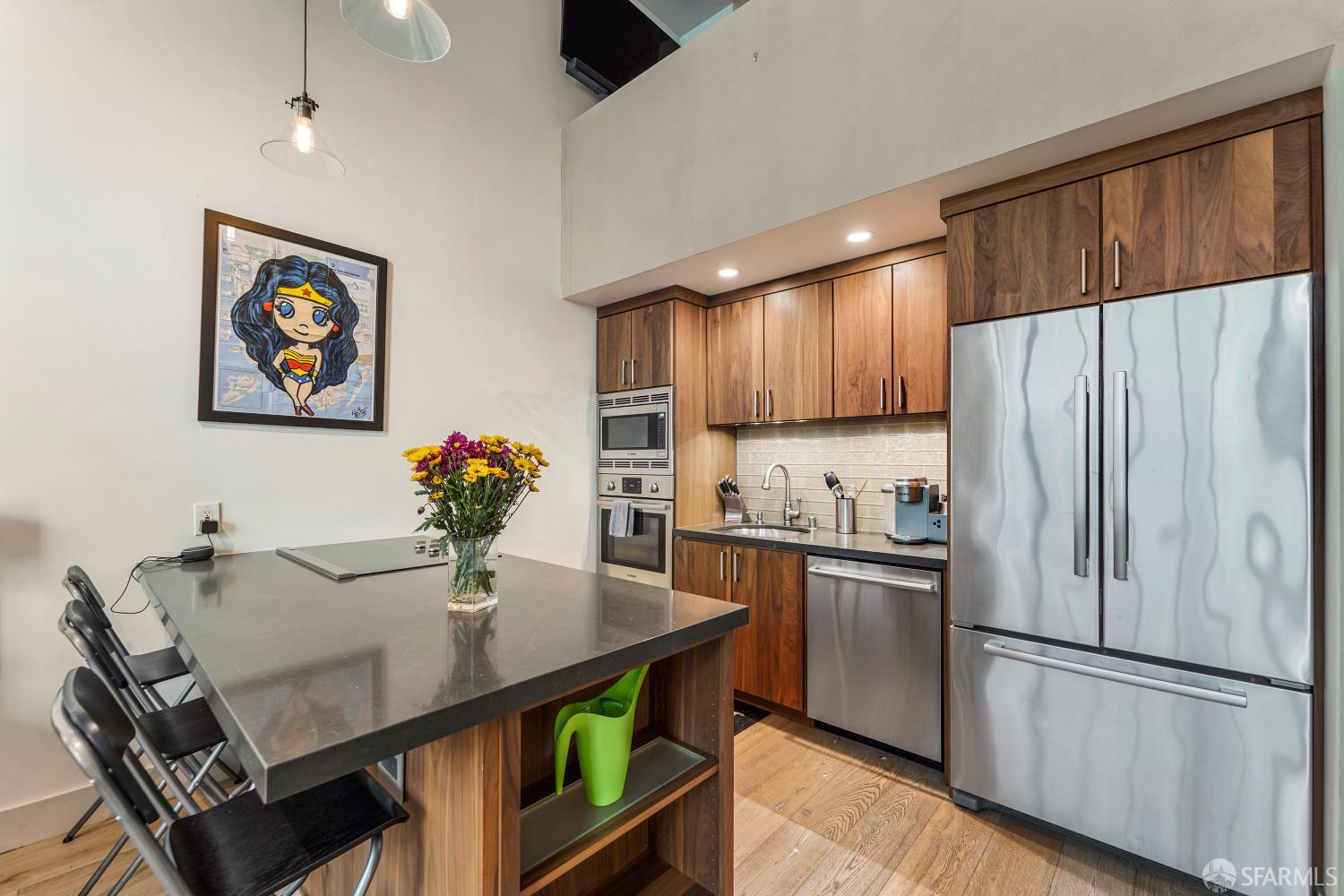 Detail Gallery Image 5 of 22 For 601 4th St #106,  San Francisco,  CA 94107 - 1 Beds | 1/1 Baths
