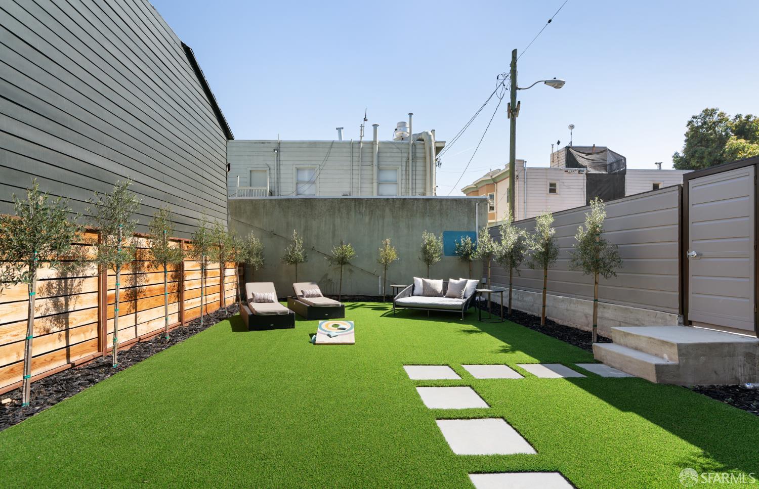 Detail Gallery Image 33 of 39 For 25 Brompton Ave, San Francisco,  CA 94131 - 4 Beds | 4/1 Baths