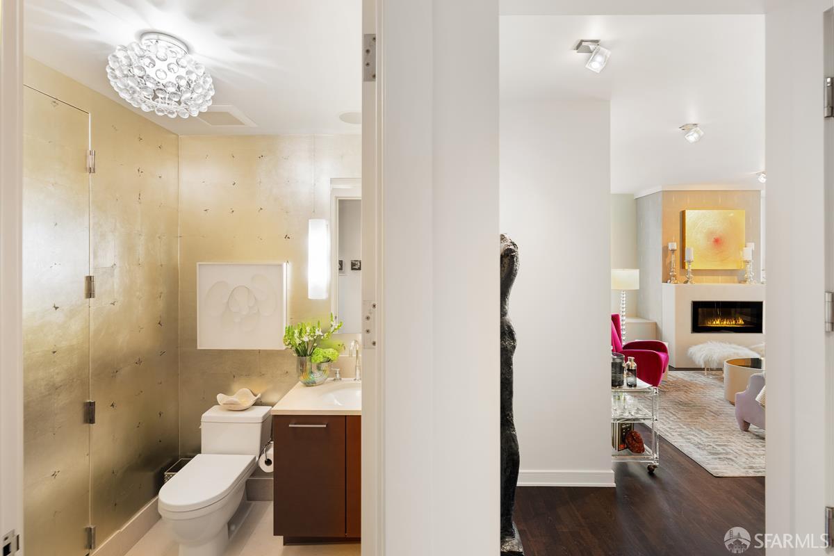 Photo #33: 426112313 Listing: Photo #33