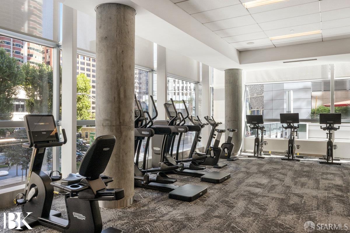 Photo #51: 426112313 Listing: Photo #51