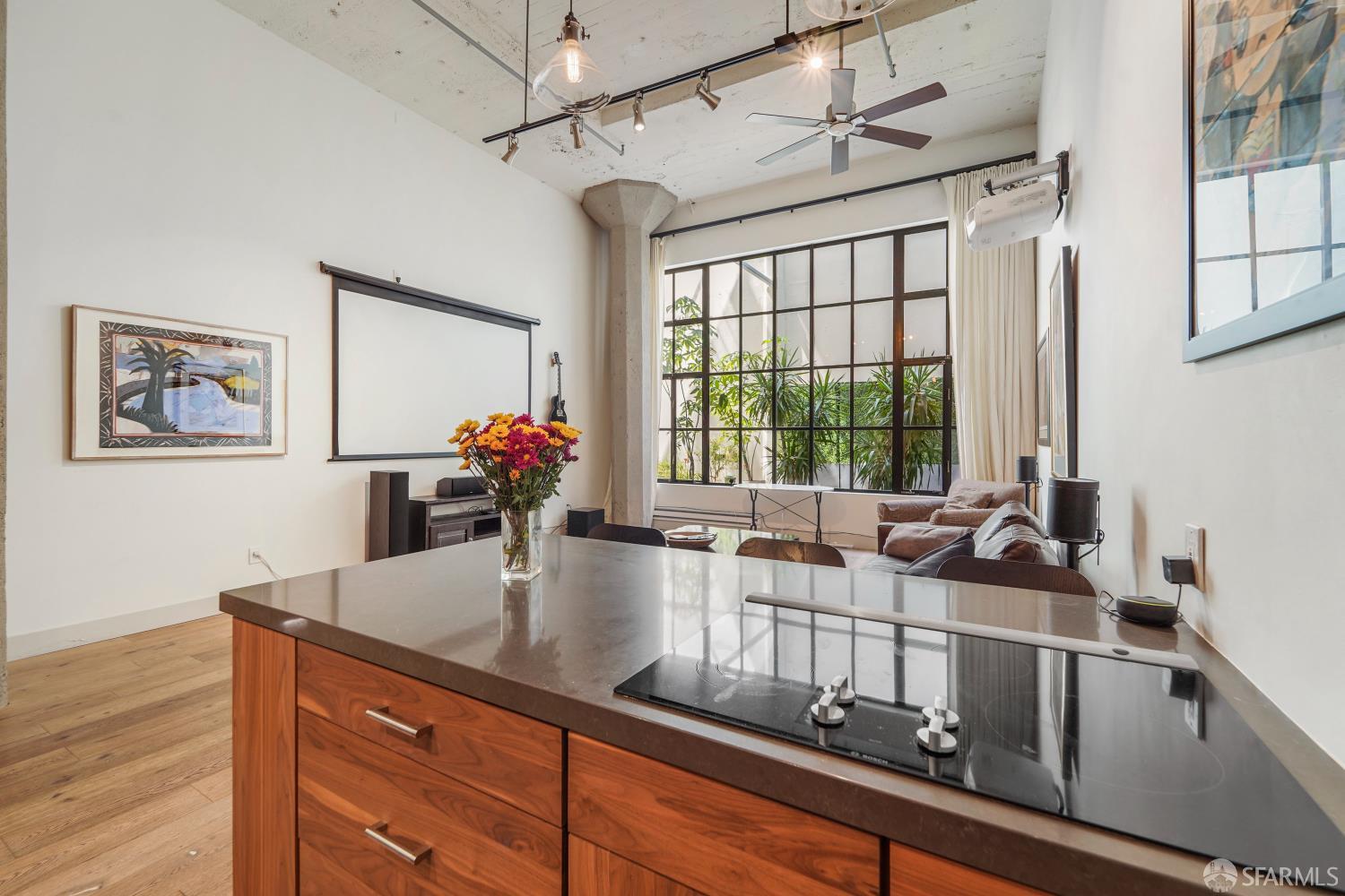 Detail Gallery Image 6 of 22 For 601 4th St #106,  San Francisco,  CA 94107 - 1 Beds | 1/1 Baths