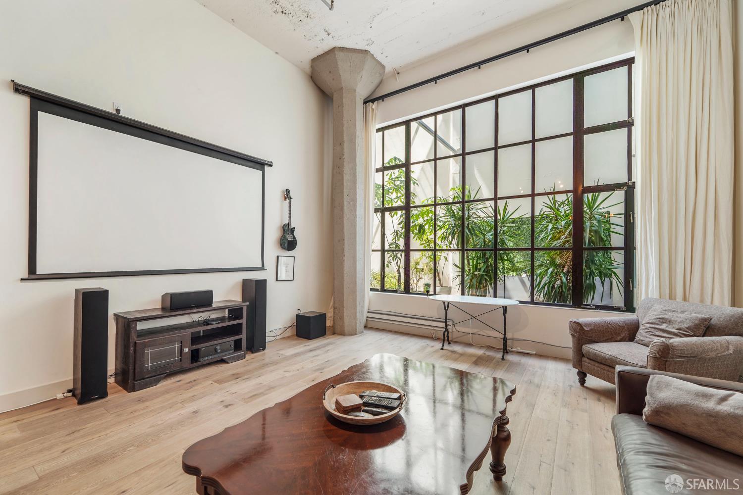 Detail Gallery Image 2 of 22 For 601 4th St #106,  San Francisco,  CA 94107 - 1 Beds | 1/1 Baths