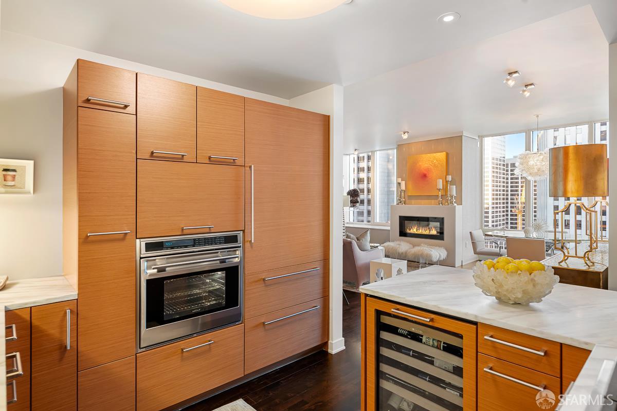 Photo #10: 426112313 Listing: Photo #10