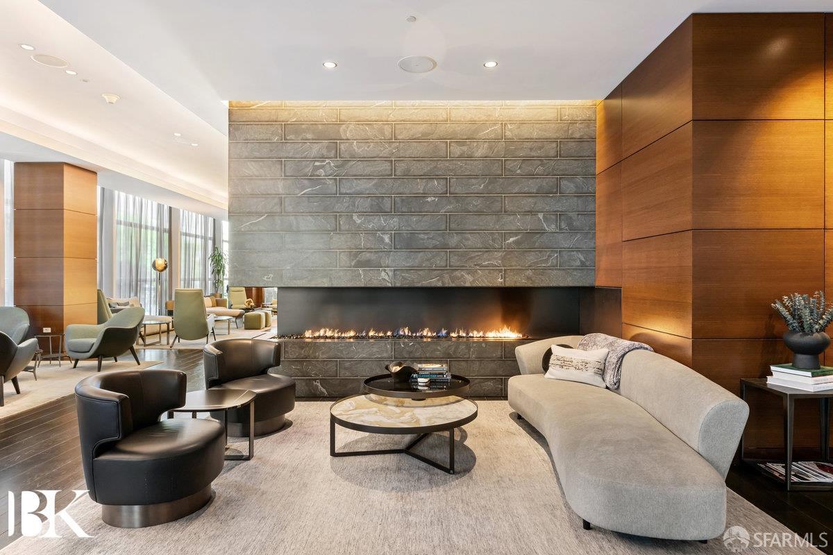 Photo #43: 426112313 Listing: Photo #43