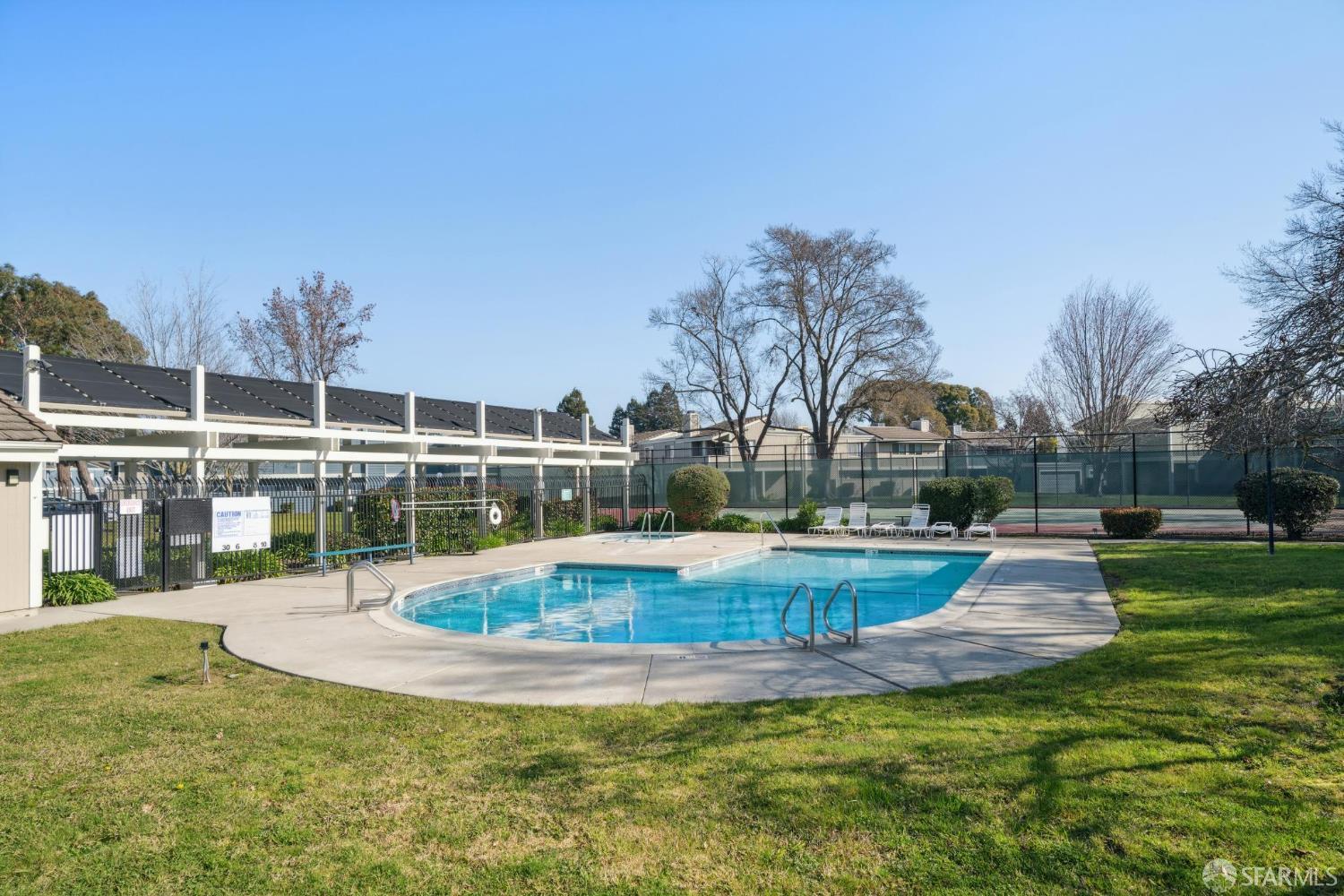 Detail Gallery Image 32 of 35 For 310 Atlas Dr #1,  Hercules,  CA 94547 - 2 Beds | 1/1 Baths