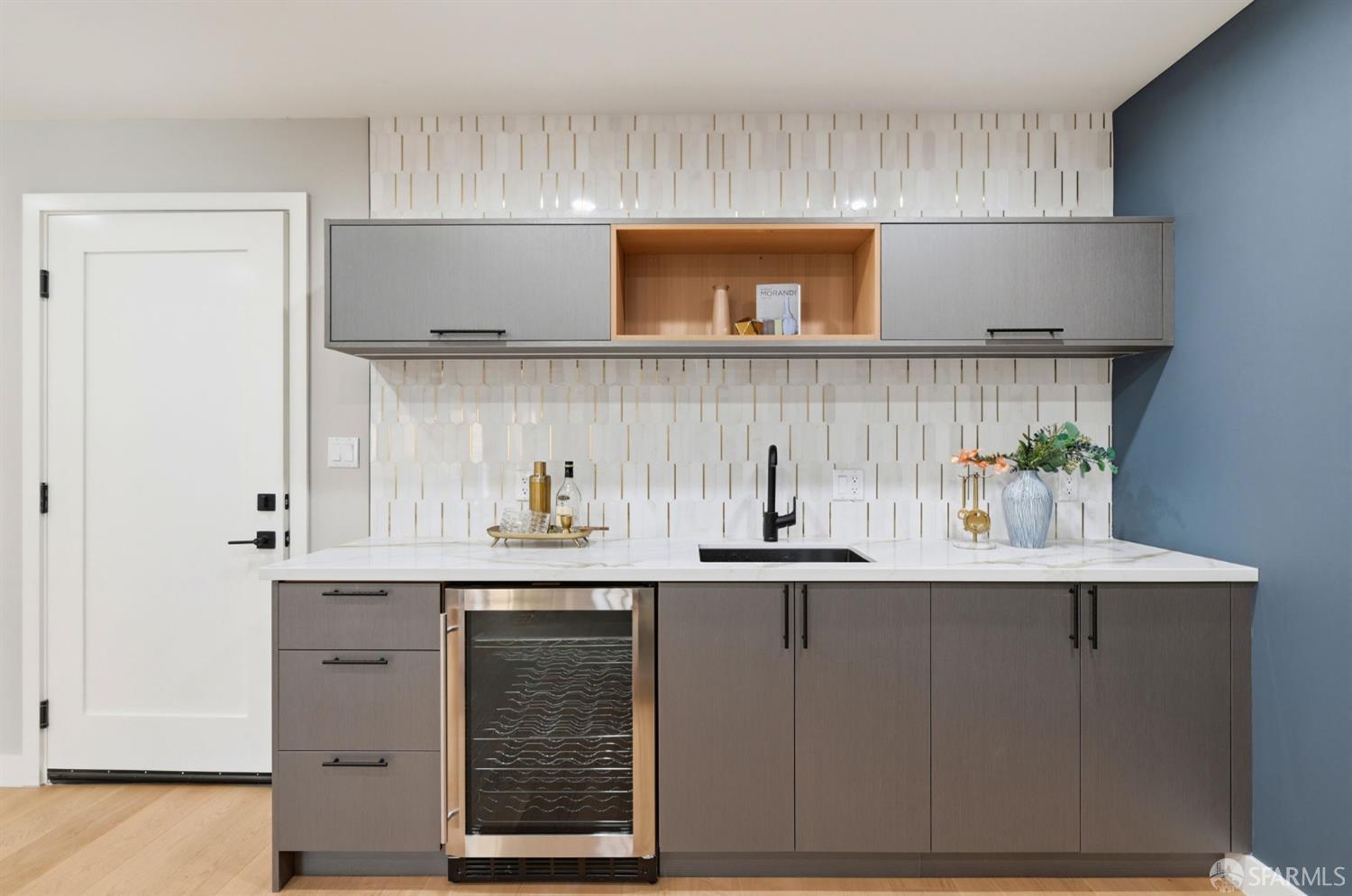 Detail Gallery Image 17 of 53 For 2124 18th Ave, San Francisco,  CA 94116 - 4 Beds | 3/1 Baths