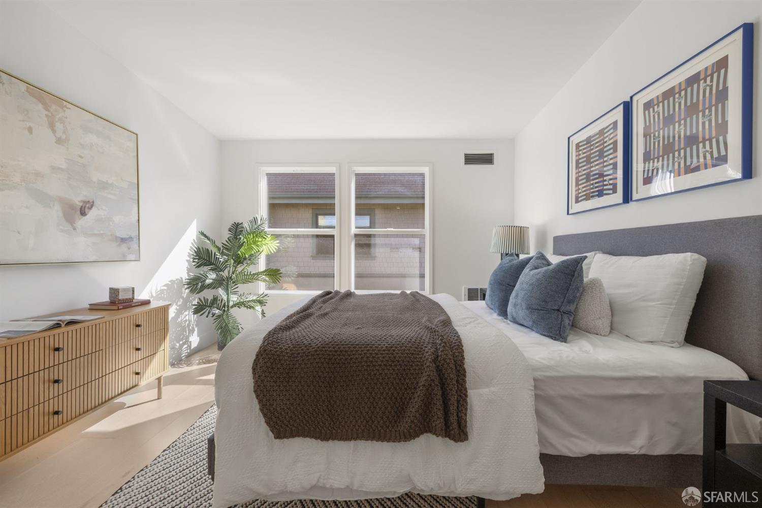 Detail Gallery Image 34 of 52 For 350 Broderick St #320,  San Francisco,  CA 94117 - 3 Beds | 3 Baths