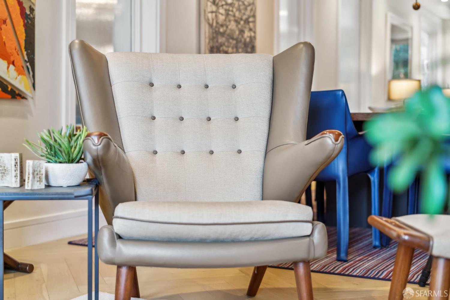 Detail Gallery Image 19 of 94 For 7 Seymour St, San Francisco,  CA 94115 - 5 Beds | 4/2 Baths