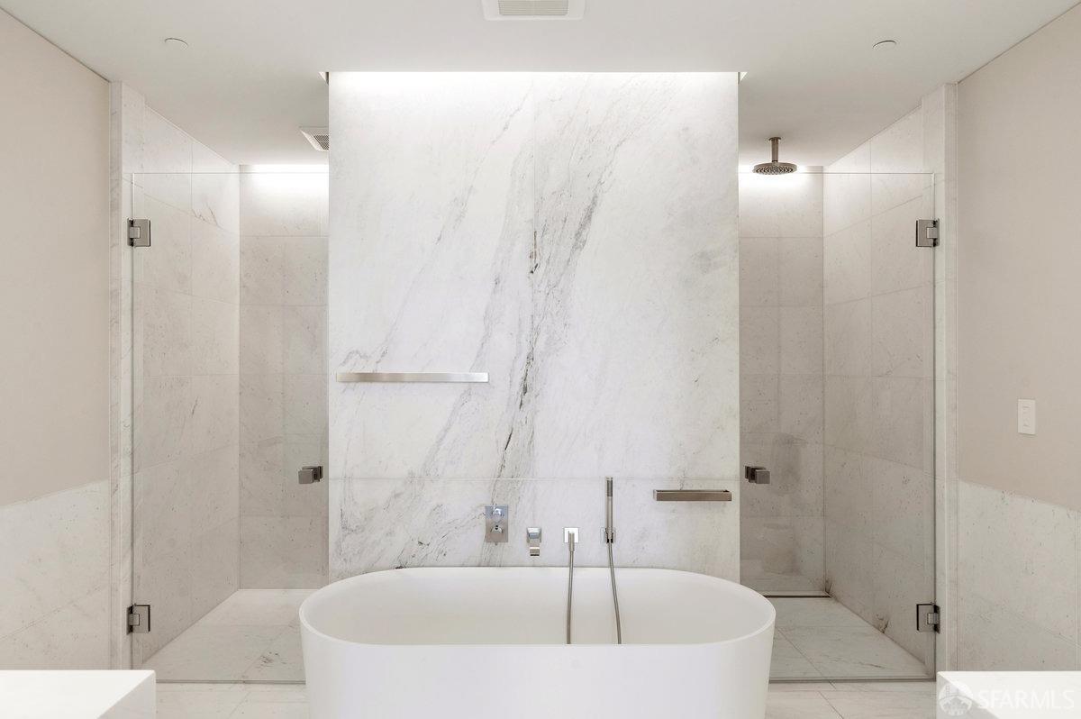 Detail Gallery Image 24 of 62 For 1 Steuart Ln #1702,  San Francisco,  CA 94115 - 2 Beds | 2/1 Baths