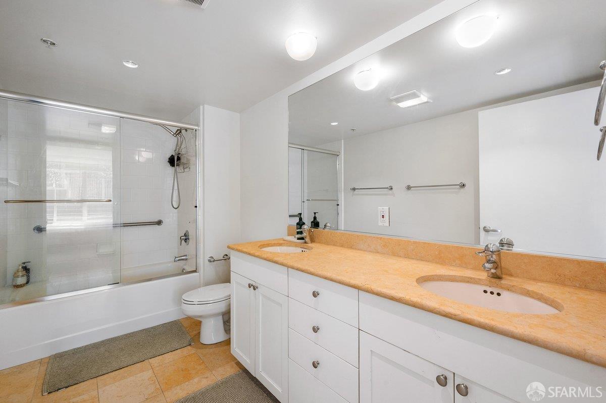 Photo #14: 426112578 Listing: Photo #14